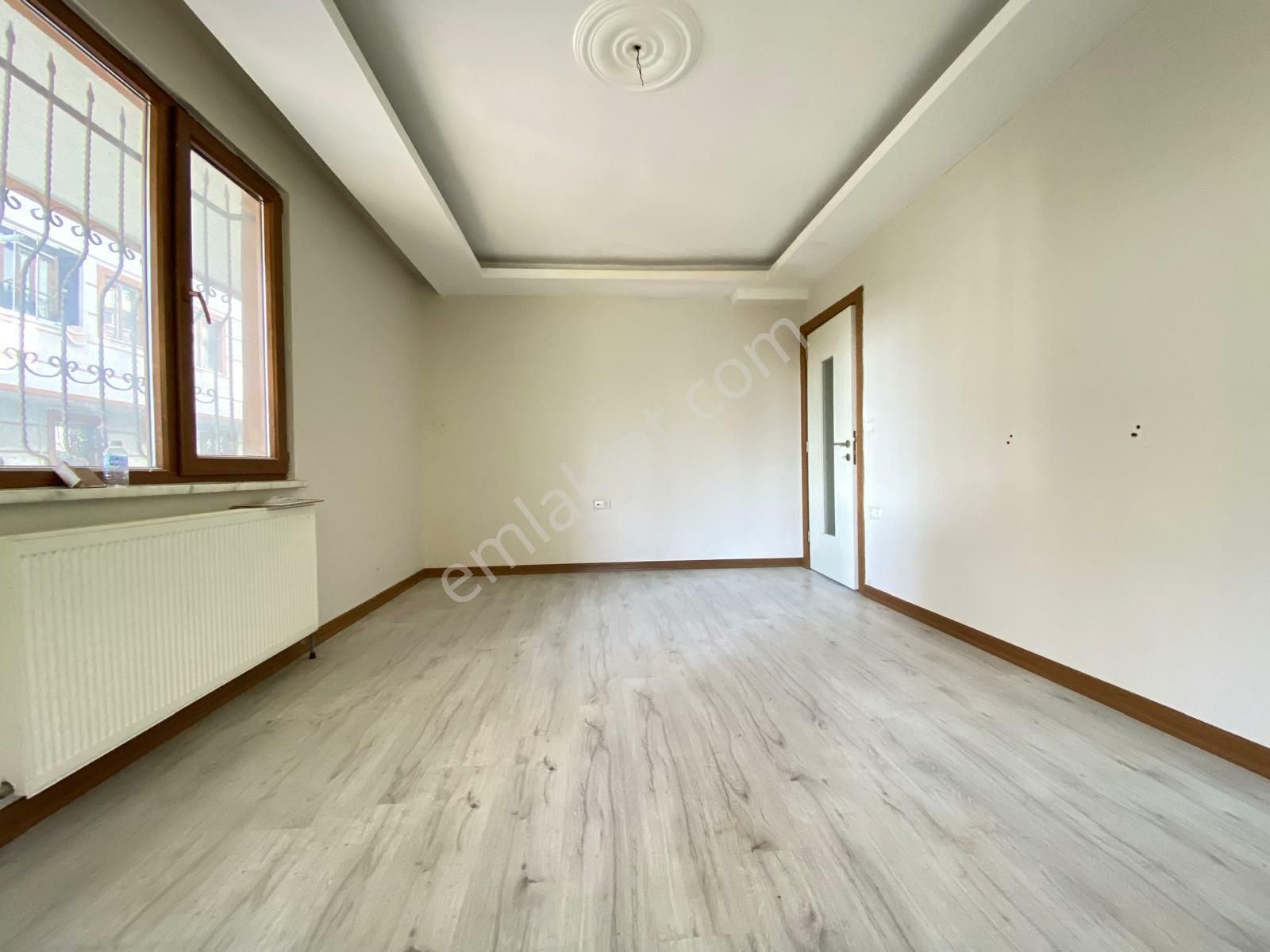 Beylikdüzü Kavaklı Merkezde 2+1 4 Katlı Binada Satılık - Görsel 7