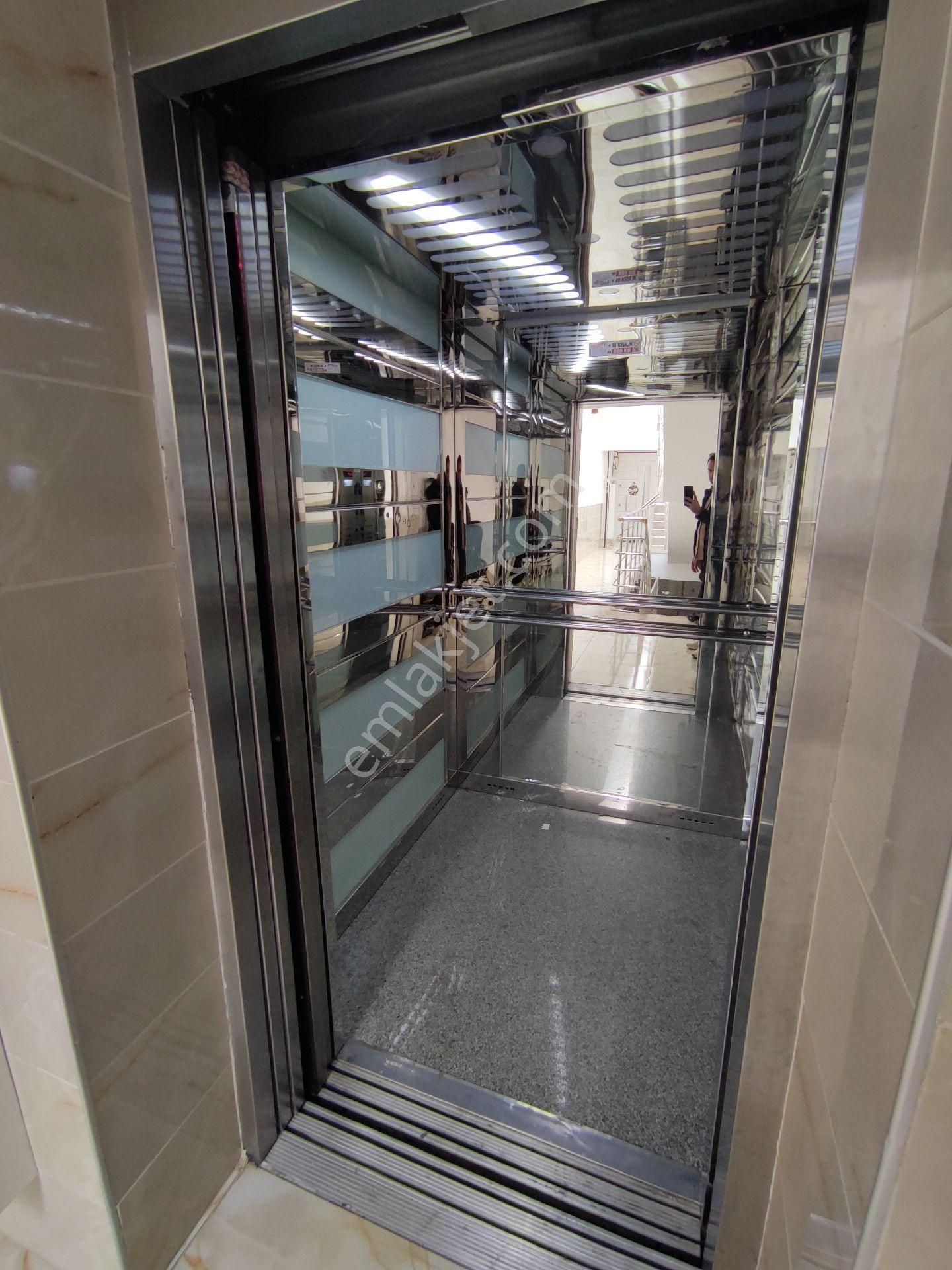 Karapürçek Salı Pazarı Yakını 3+1 Ön Cephe Asansörlü Satılık Daire - Görsel 31