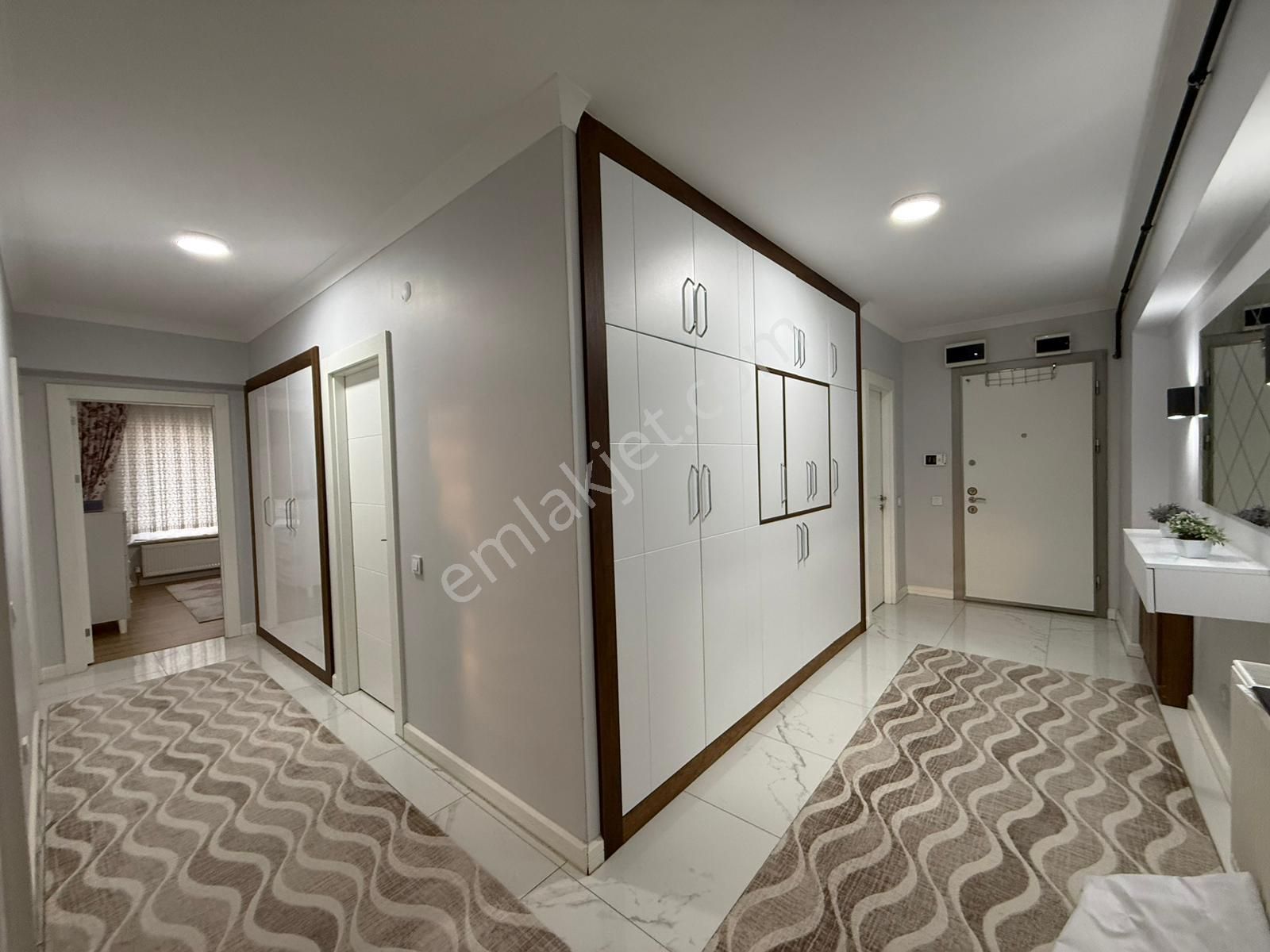 Menderes Mah %50 Kredi İmkanı İle Şehir Manzaralı Lüx Site Dairesi - Görsel 31