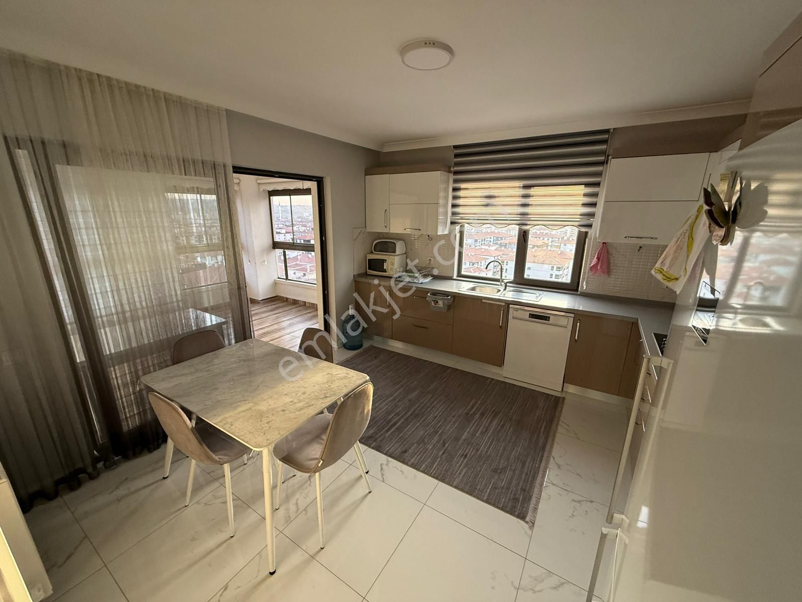 Menderes Mah %50 Kredi İmkanı İle Şehir Manzaralı Lüx Site Dairesi - Görsel 2