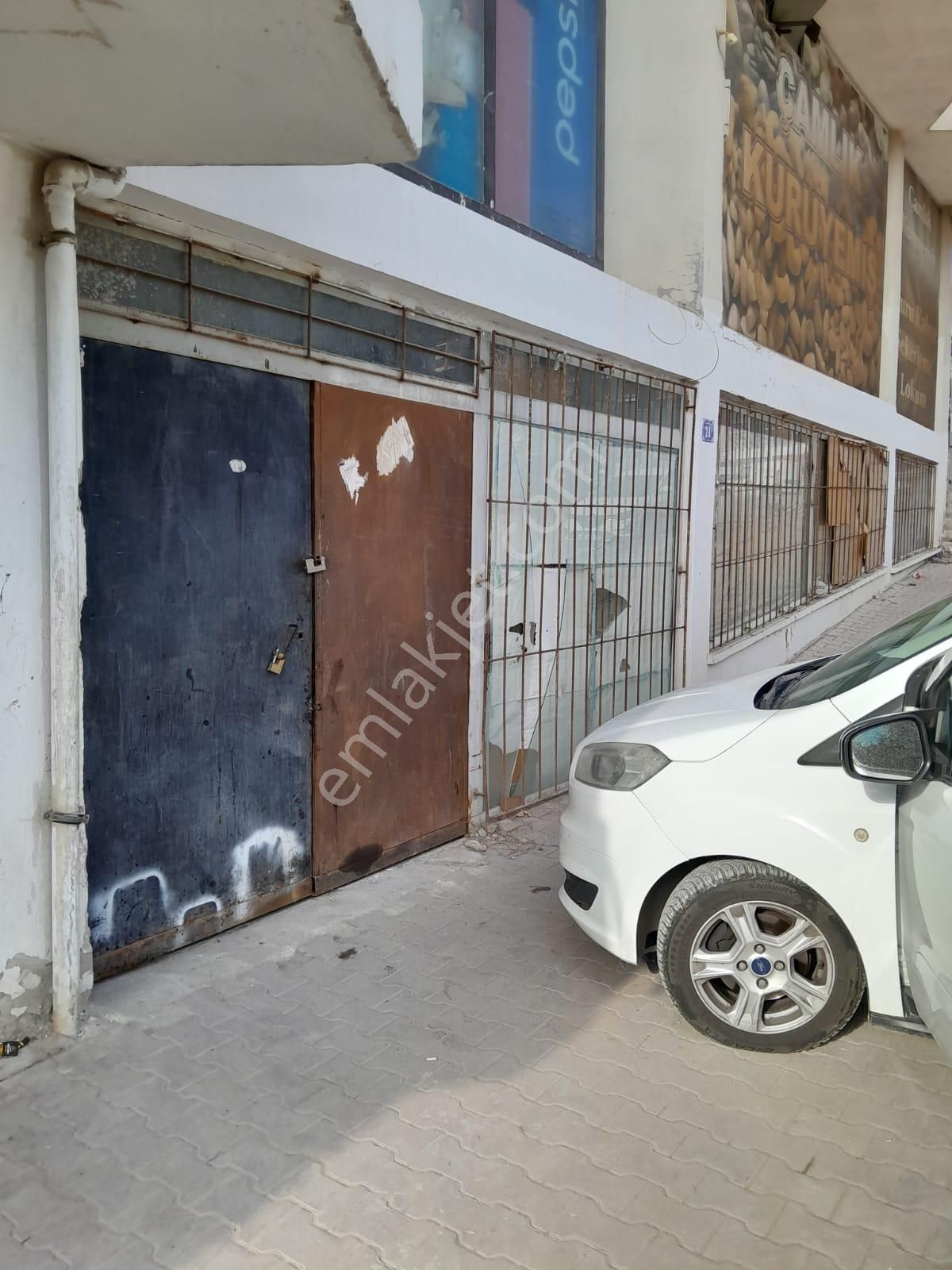Orhan Kemal Caddesi Konumunda Dükkan - Görsel 5
