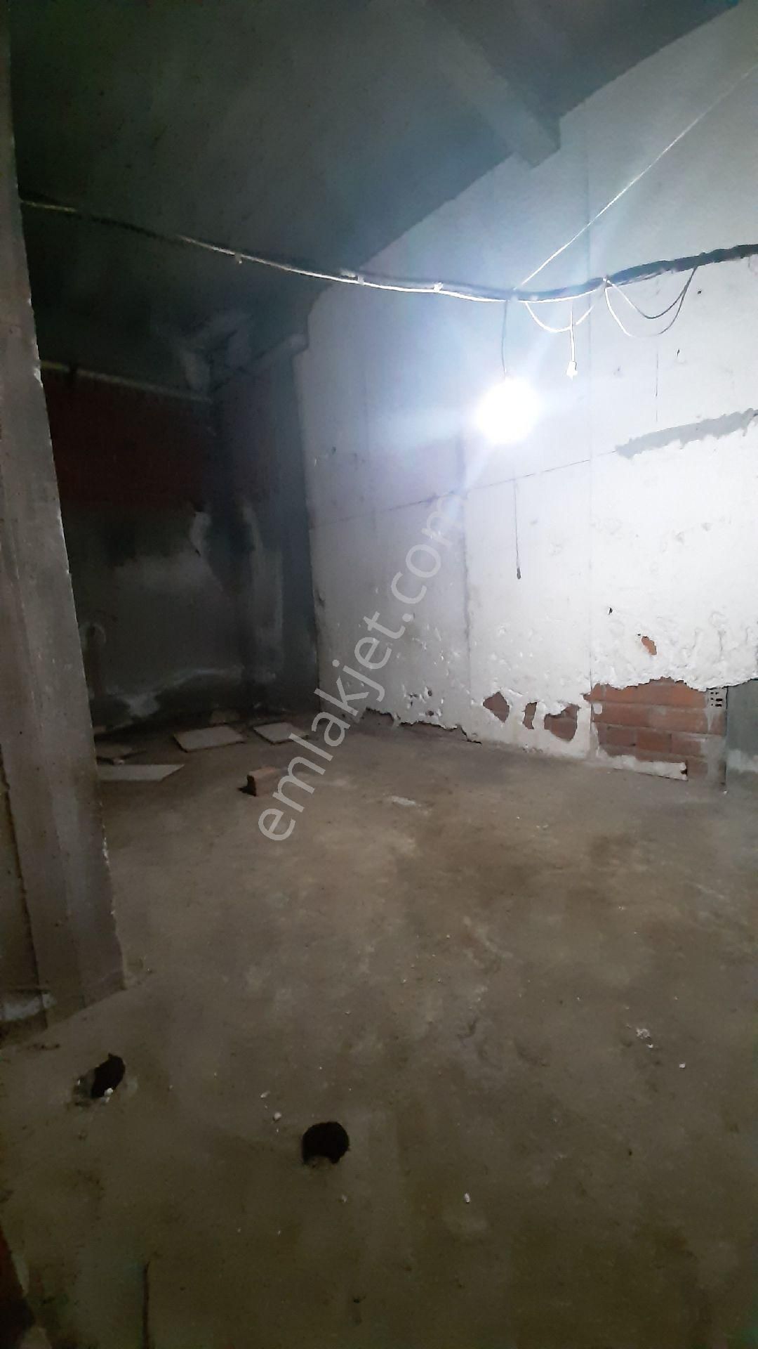 Zeytinköyde Merkezi Konumda Komple Satılık Bina - Görsel 28