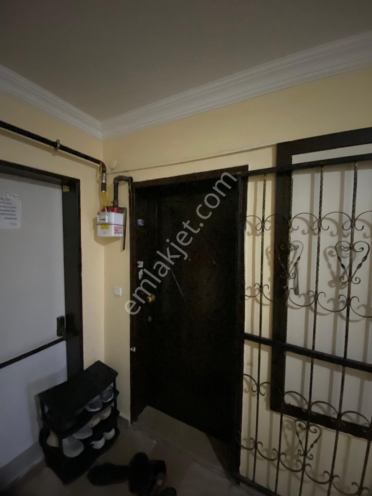 Karabağlar Yaşar Kemal Mah.uzundere Tokide Doğalğazlı Asansörlü 2+1 105 M2 Satılık Daire - Görsel 4