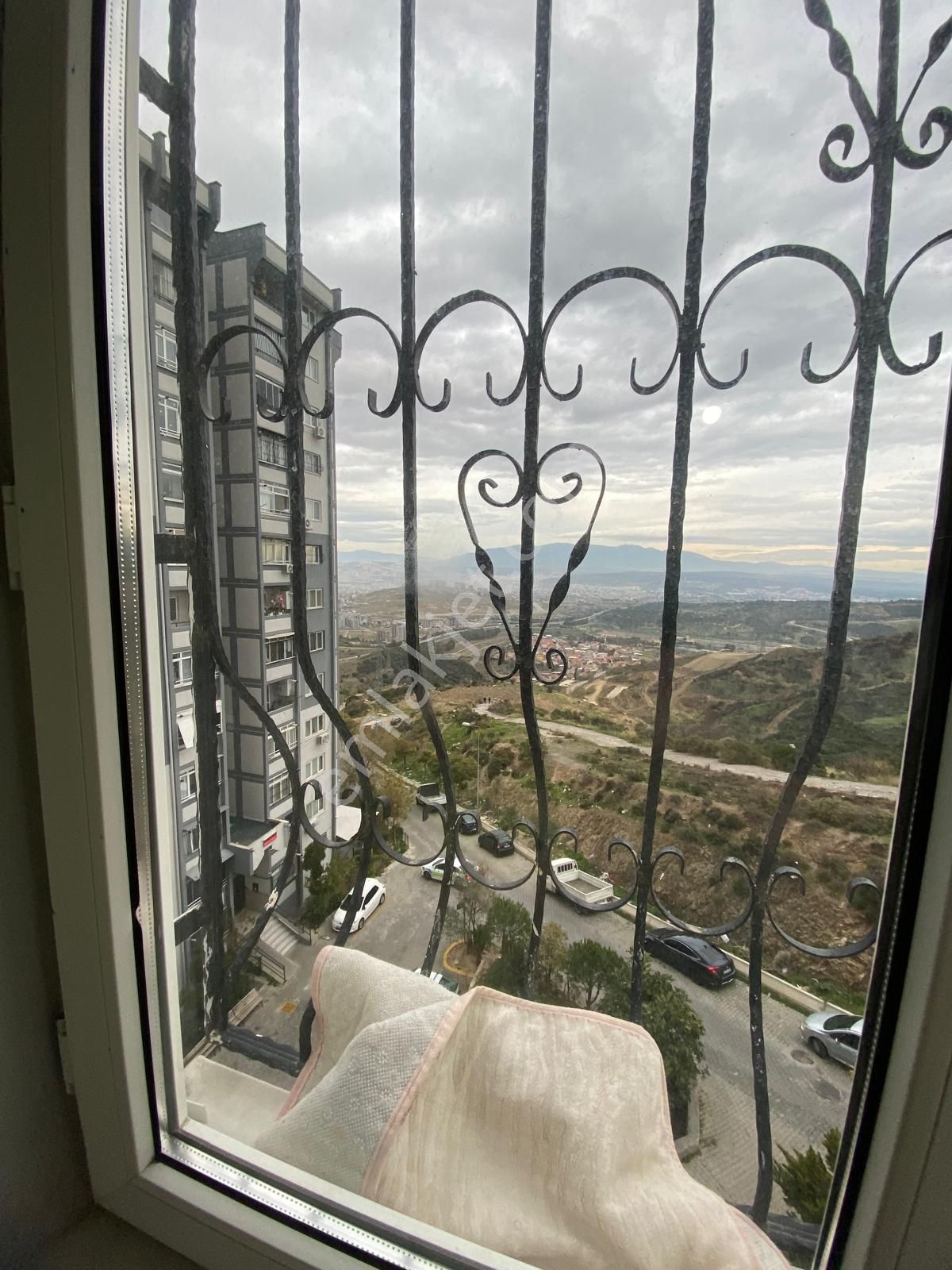 Karabağlar Yaşar Kemal Mah.uzundere Tokide Doğalğazlı Asansörlü 2+1 105 M2 Satılık Daire - Görsel 26