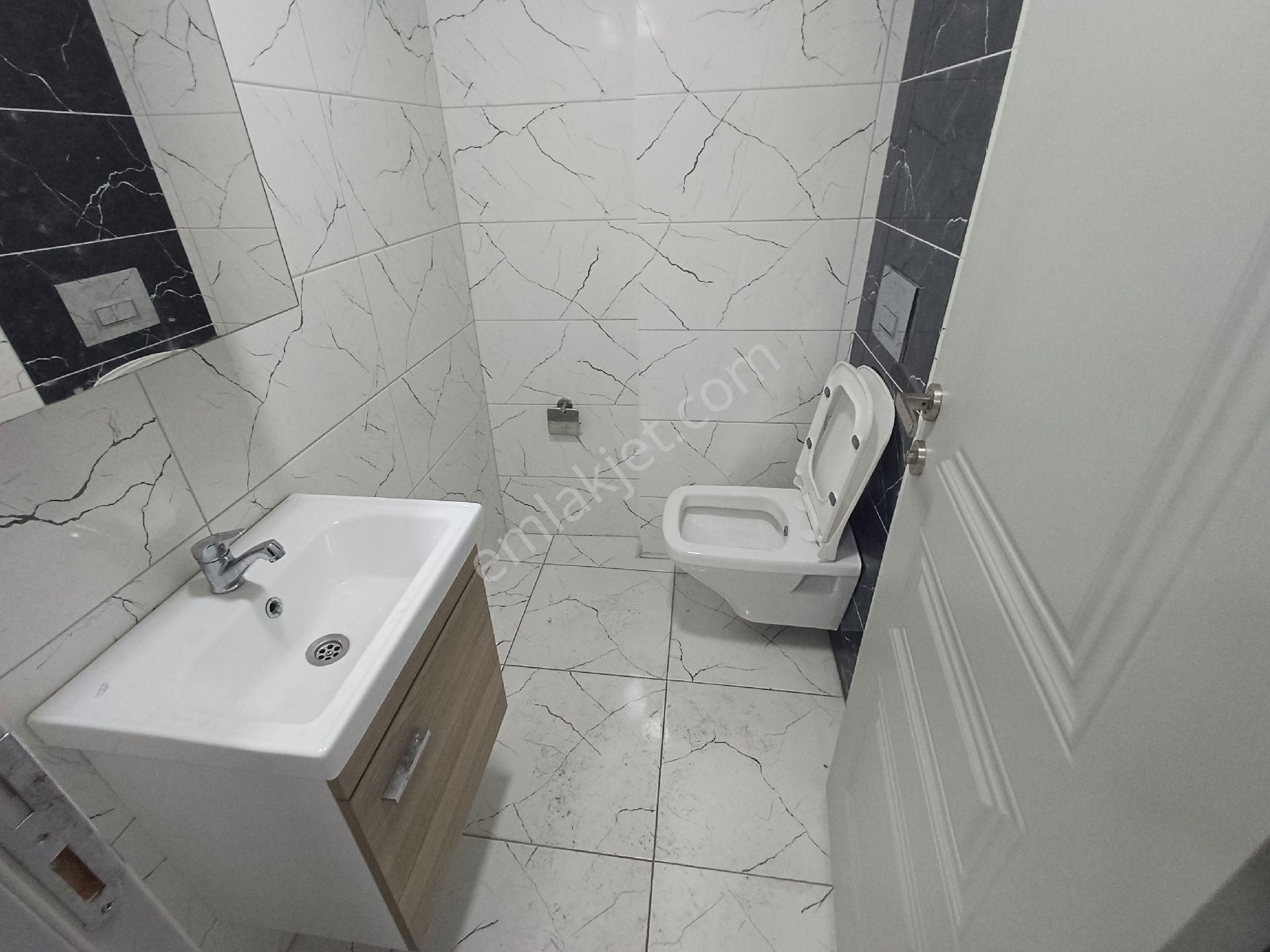 Zeytinburnu Beştelsizde Tekstil Piyasasında 70m 3katlı Klimalı Kiralık İşyeri Osmanlı Emlak - Görsel 10