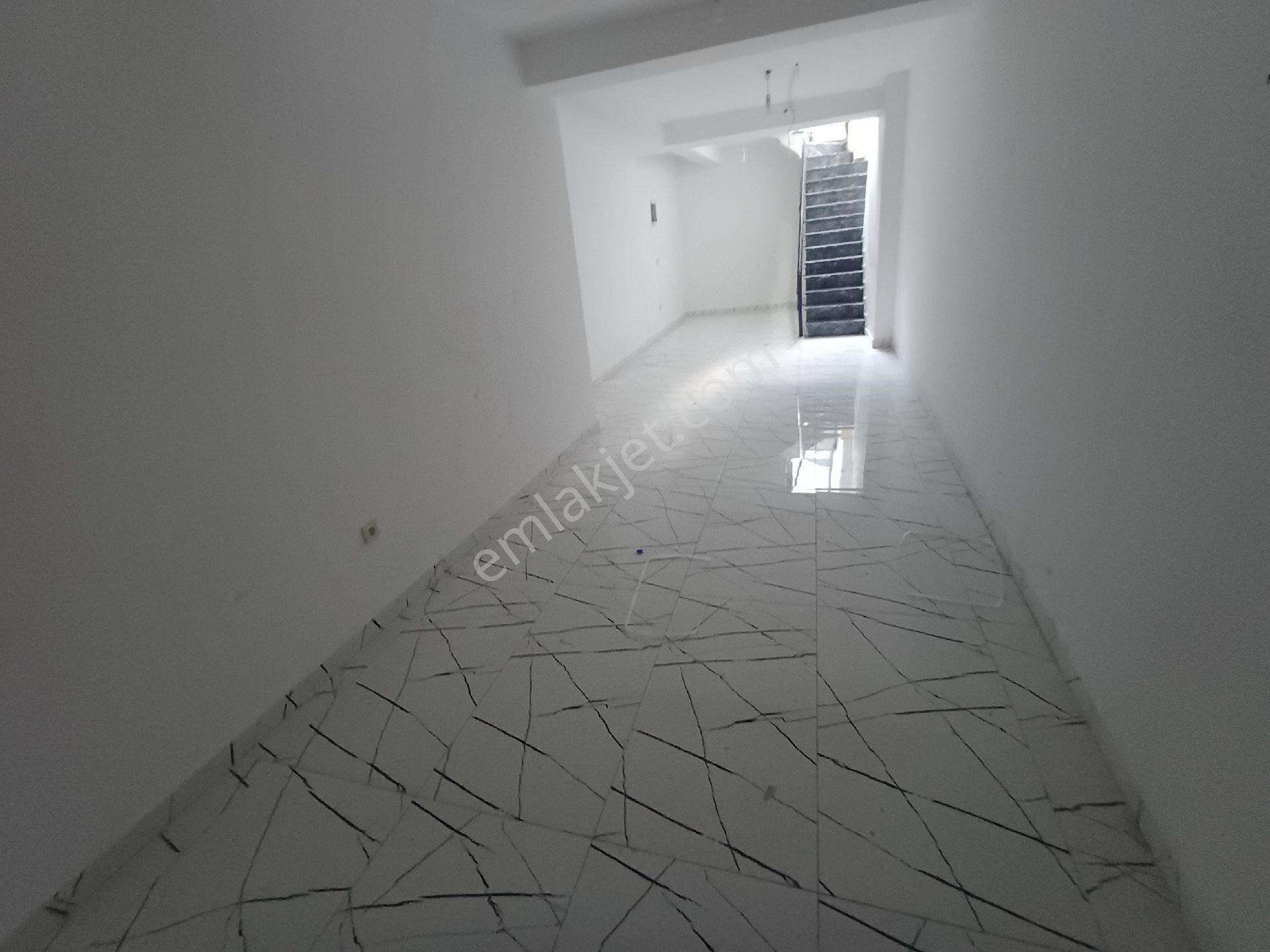 Zeytinburnu Beştelsizde Tekstil Piyasasında 70m 3katlı Klimalı Kiralık İşyeri Osmanlı Emlak - Görsel 5