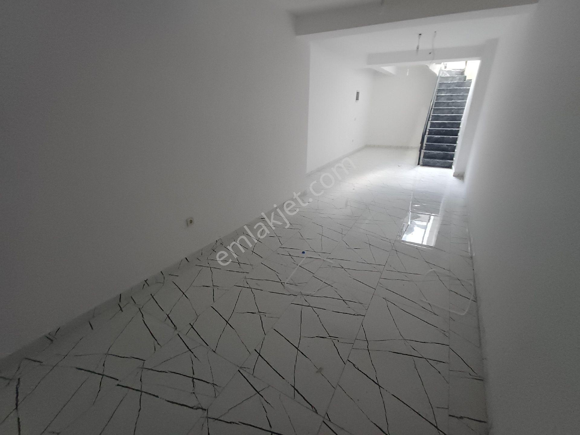 Zeytinburnu Beştelsizde Tekstil Piyasasında 70m 3katlı Klimalı Kiralık İşyeri Osmanlı Emlak - Görsel 12