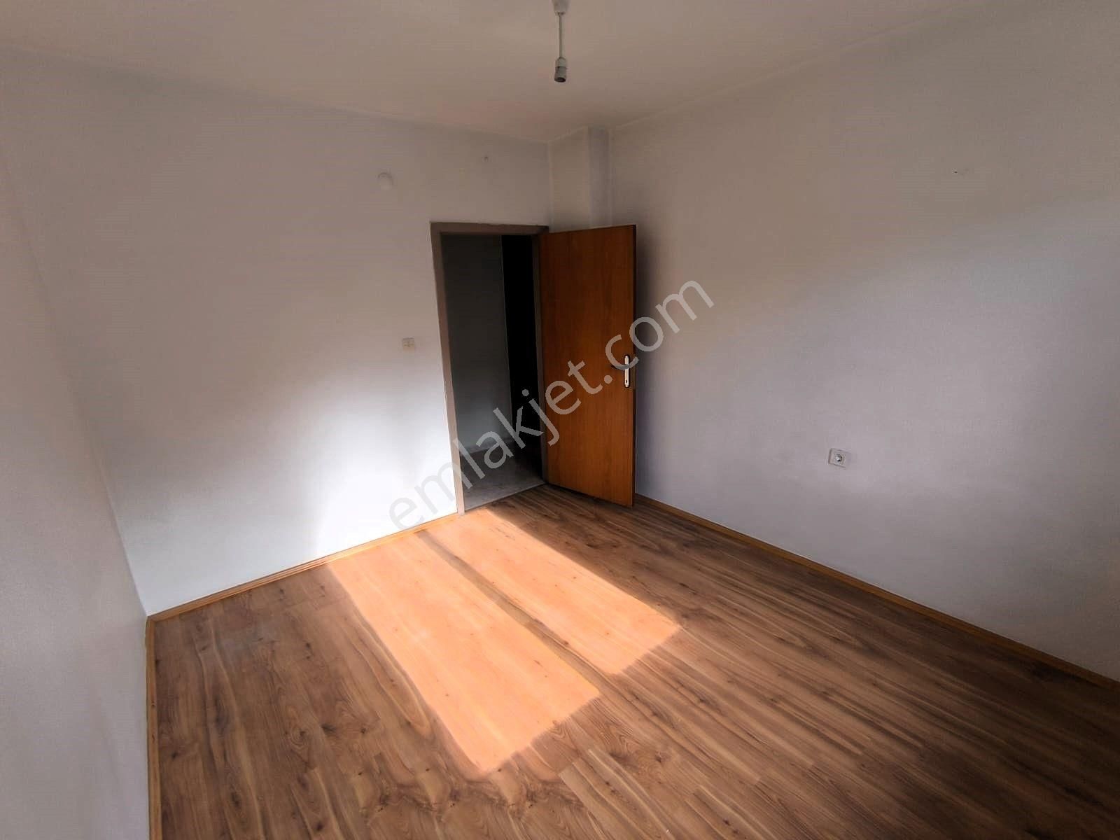 Örnek Emlak'tan En Prestijli Site De 3+1 Fırsat Daire - Görsel 15