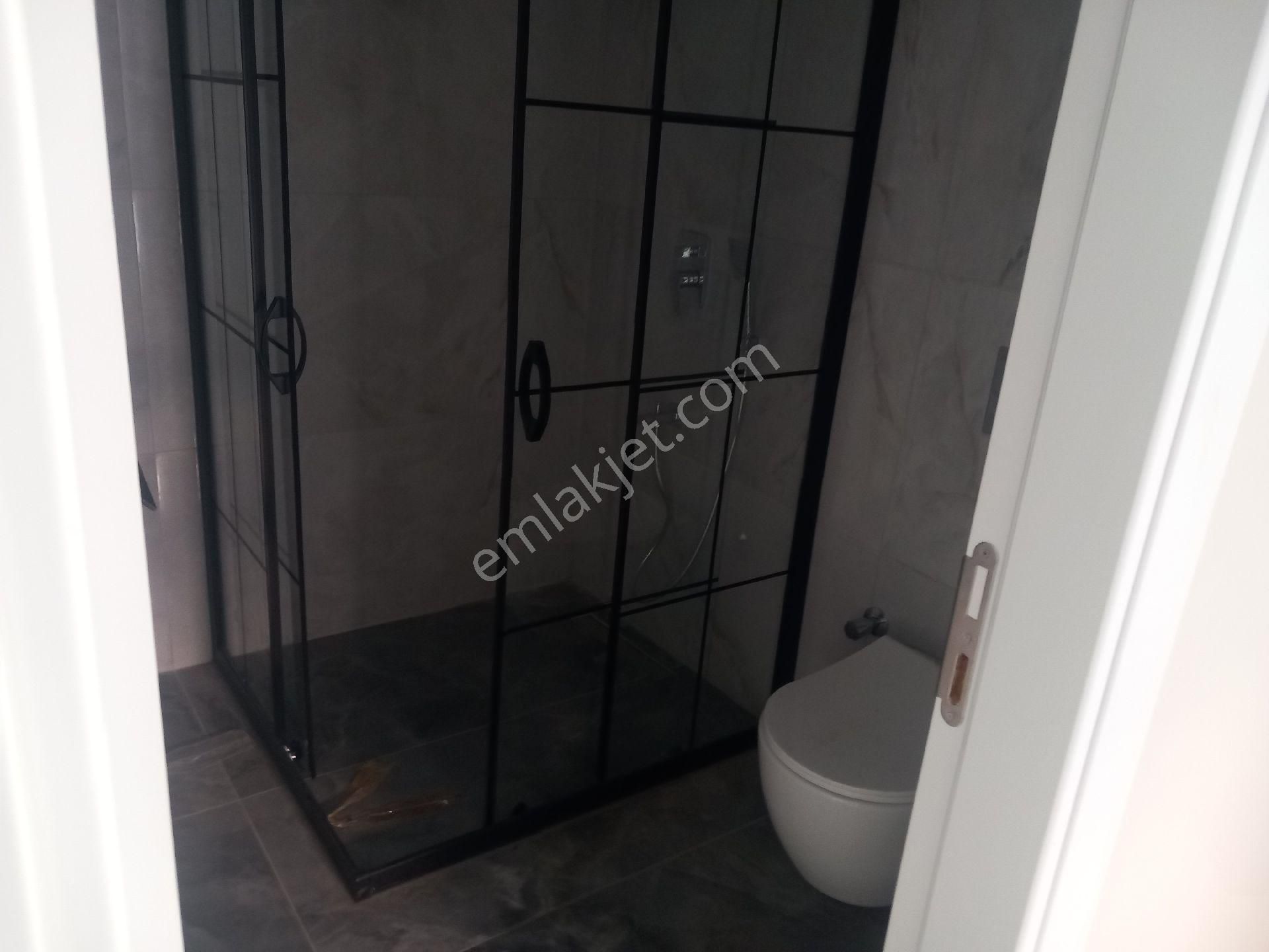 İskelede Satılık Bahçe Katı