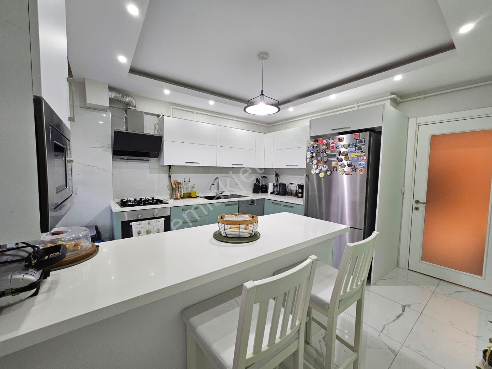 Bahriye Üçok Mahallesinde Satılık 4+1 Dubleks – Özel Tasarım, Lüks Donanım, Geniş Yaşam Alanı - Görsel 21