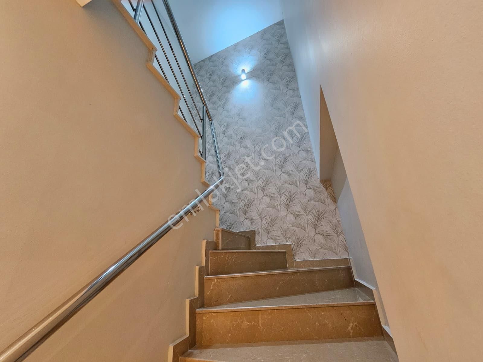 Bahriye Üçok Mahallesinde Satılık 4+1 Dubleks – Özel Tasarım, Lüks Donanım, Geniş Yaşam Alanı - Görsel 26