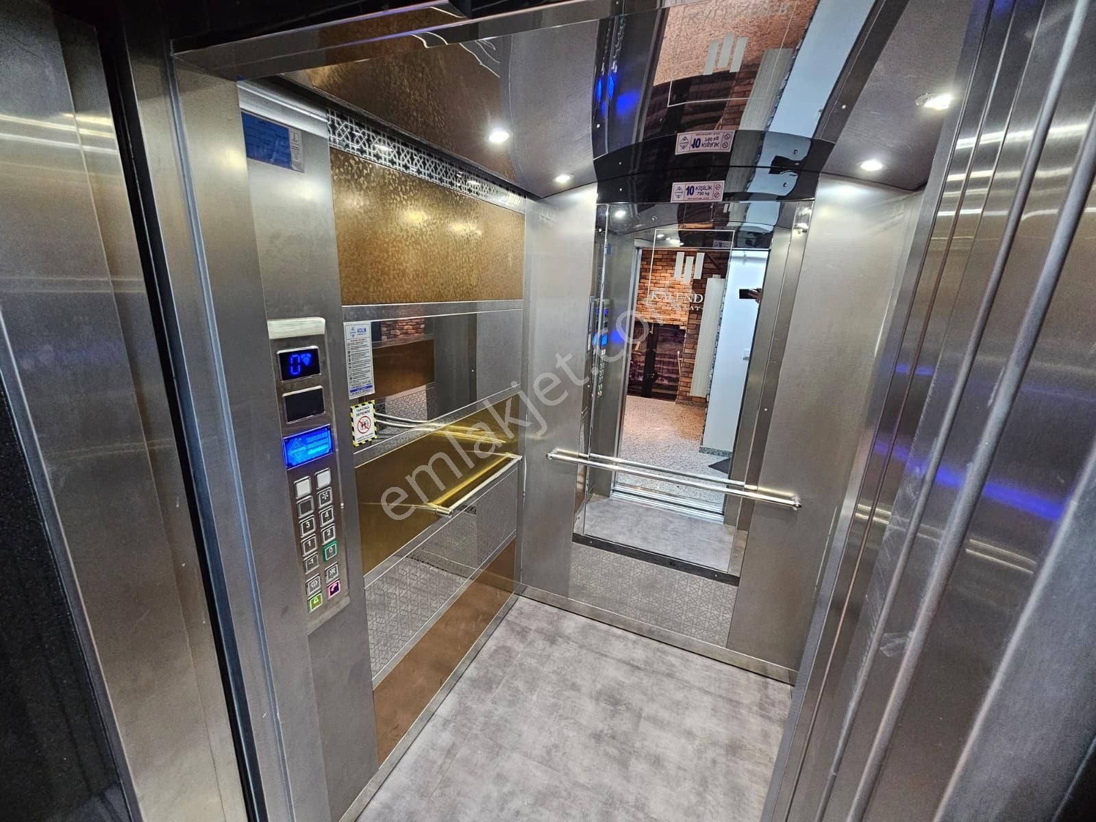 Bahriye Üçok Mahallesinde Satılık 4+1 Dubleks – Özel Tasarım, Lüks Donanım, Geniş Yaşam Alanı - Görsel 30