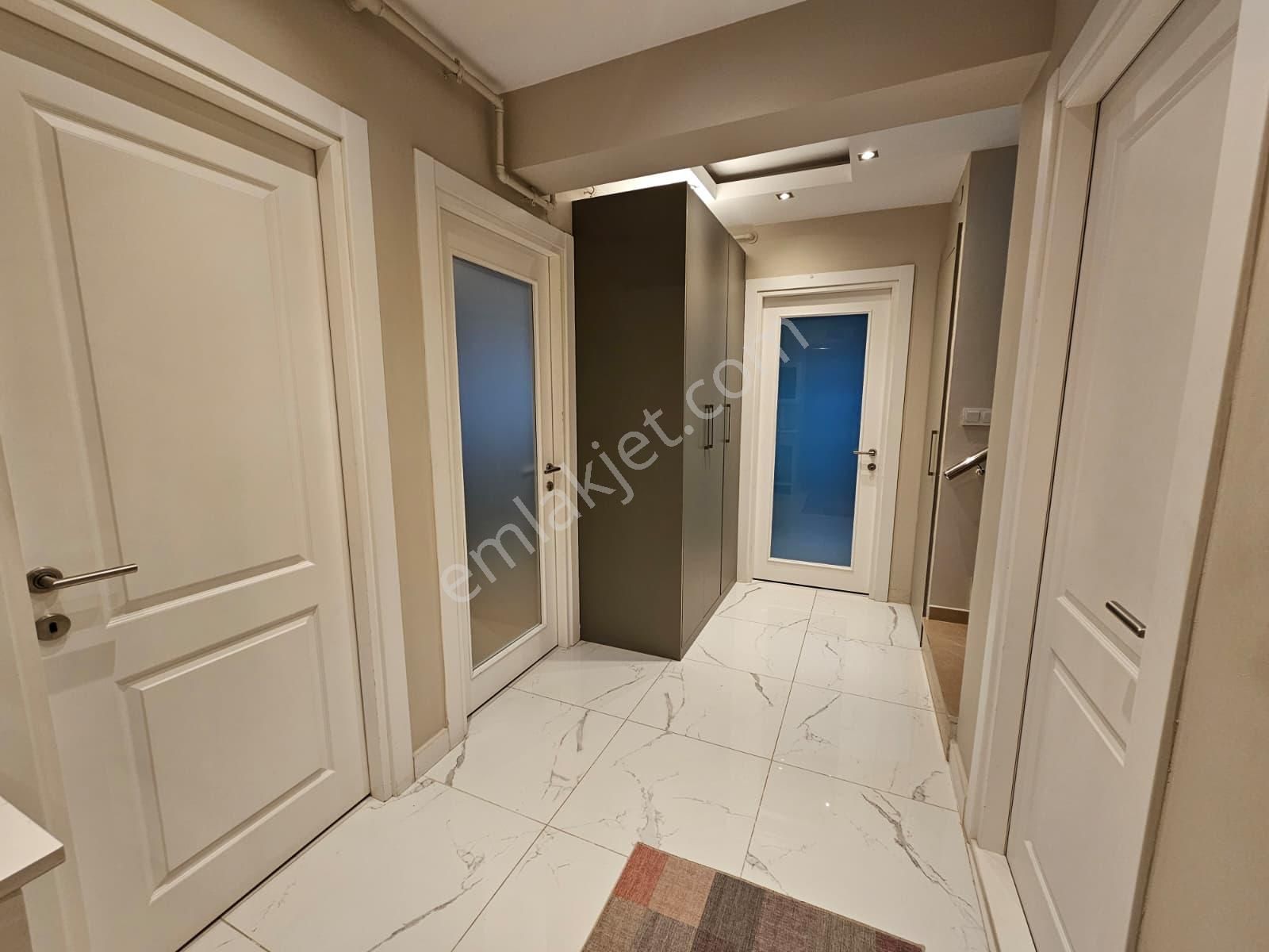 Bahriye Üçok Mahallesinde Satılık 4+1 Dubleks – Özel Tasarım, Lüks Donanım, Geniş Yaşam Alanı - Görsel 19