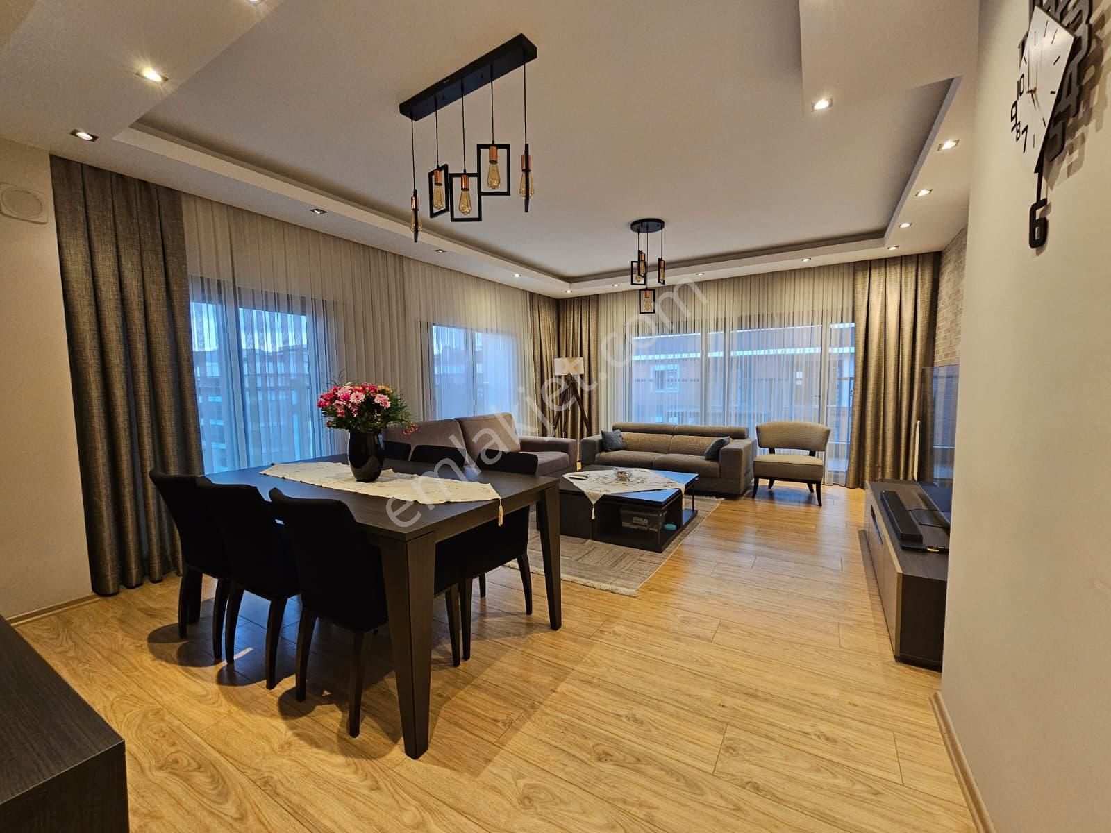 Bahriye Üçok Mahallesinde Satılık 4+1 Dubleks – Özel Tasarım, Lüks Donanım, Geniş Yaşam Alanı - Görsel 25