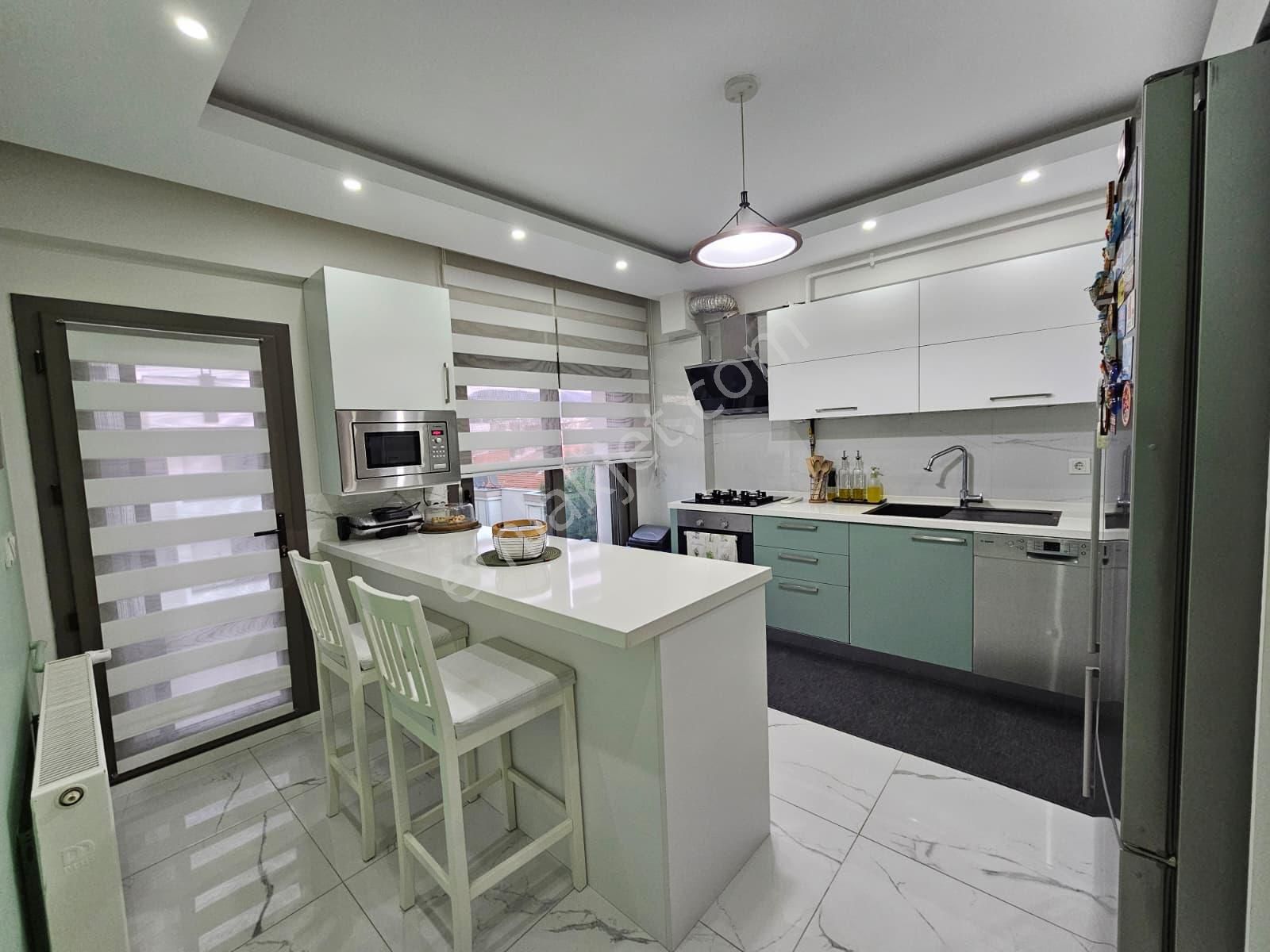 Bahriye Üçok Mahallesinde Satılık 4+1 Dubleks – Özel Tasarım, Lüks Donanım, Geniş Yaşam Alanı