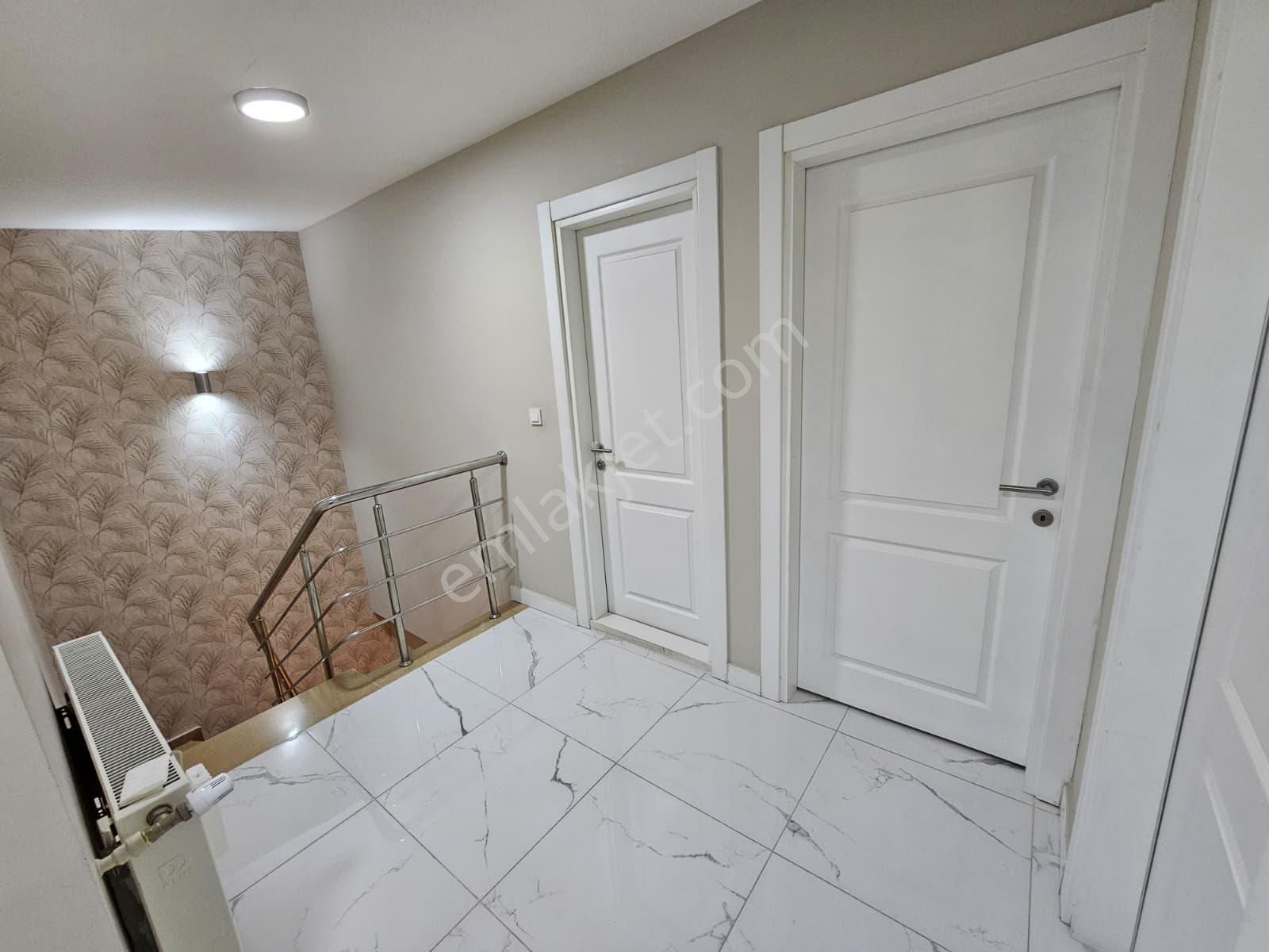 Bahriye Üçok Mahallesinde Satılık 4+1 Dubleks – Özel Tasarım, Lüks Donanım, Geniş Yaşam Alanı - Görsel 7