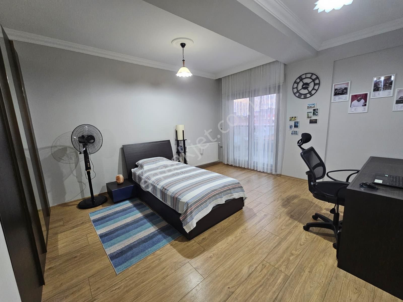 Bahriye Üçok Mahallesinde Satılık 4+1 Dubleks – Özel Tasarım, Lüks Donanım, Geniş Yaşam Alanı - Görsel 16