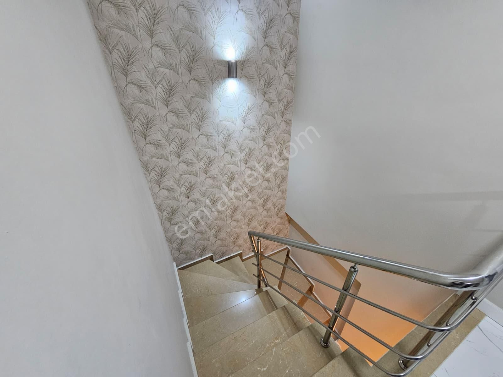 Bahriye Üçok Mahallesinde Satılık 4+1 Dubleks – Özel Tasarım, Lüks Donanım, Geniş Yaşam Alanı - Görsel 10