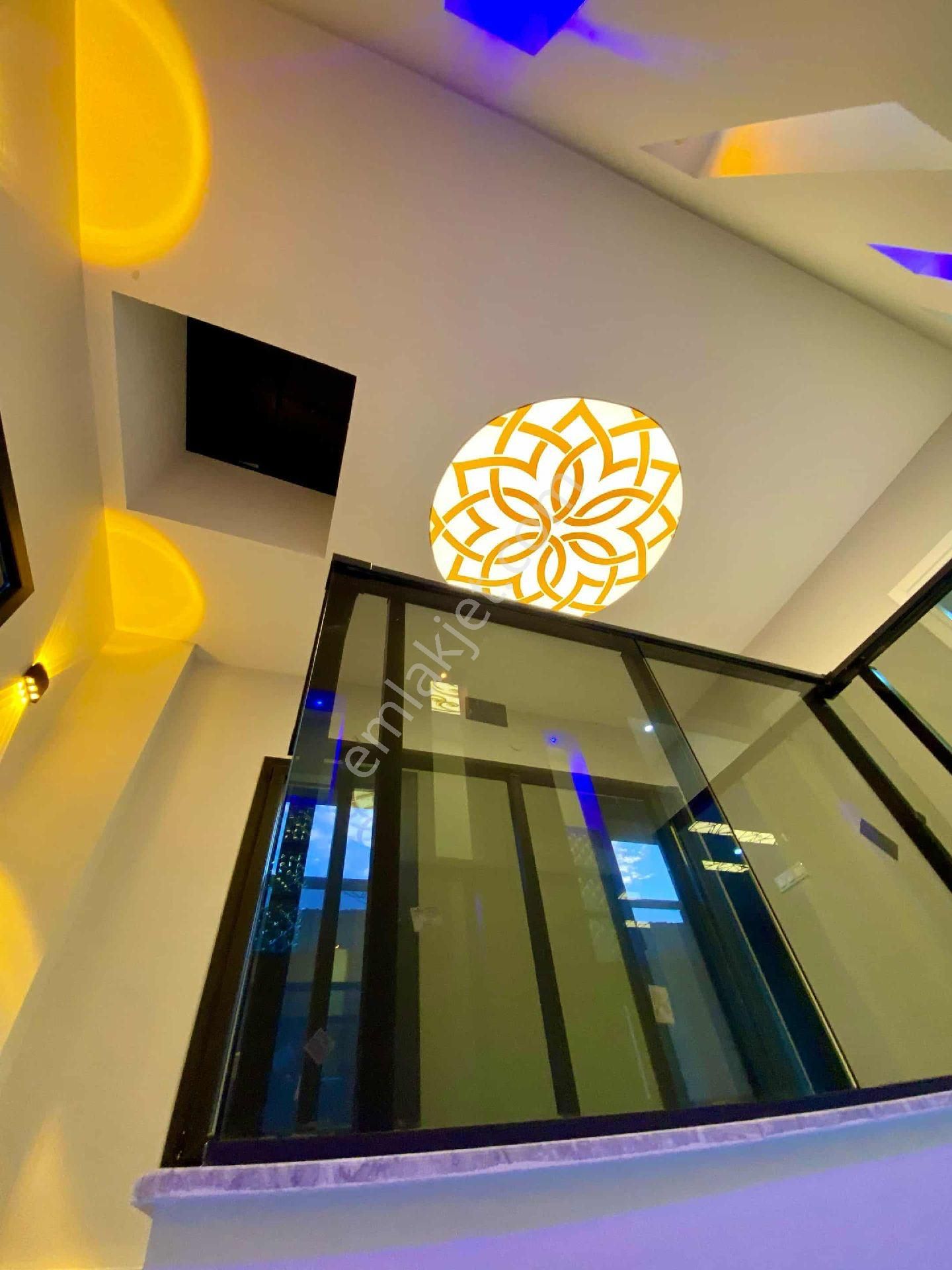 Kevser Alak'tan Denize Çok Yakın Güzelçamlı'da Satılık Villa - Görsel 31