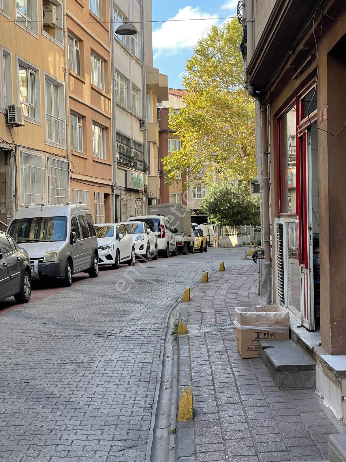 Fatih'te Altay Caddesinde Satılık Dükkanlar Tapukur'dan - Görsel 11