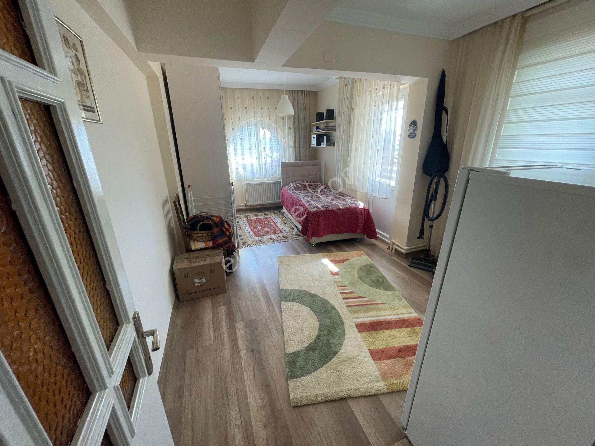 Atanora Vadi'den Trt Panora Yakını Ara Kat 3 Cephe Geniş Metraj 2+1 - Görsel 13