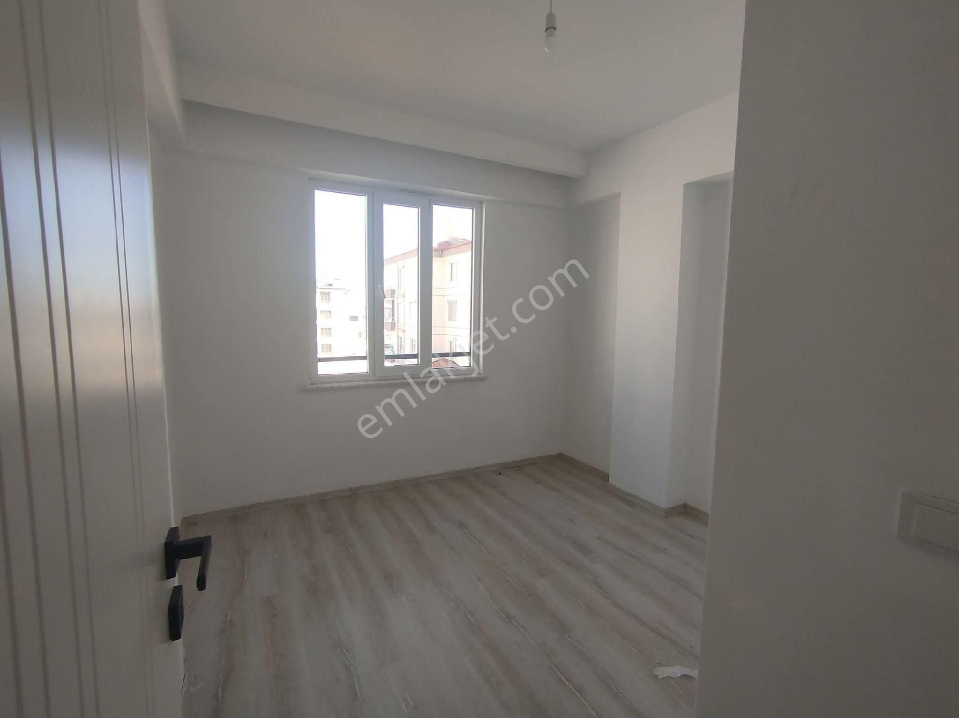 Fadim Cam Gayrimenkul Den Selahaddin Eyyubi Kiralık Arakat Daire - Görsel 11