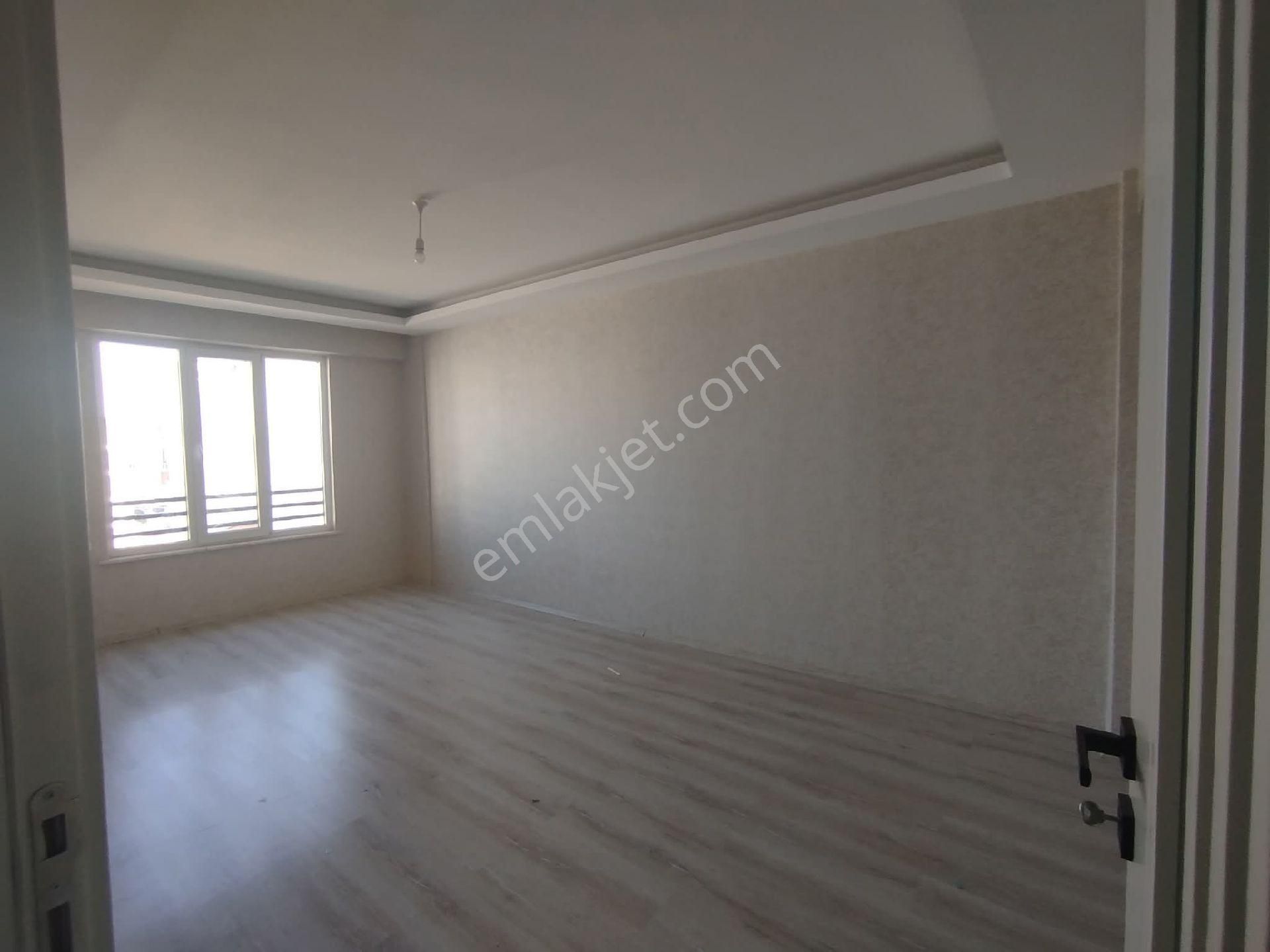 Fadim Cam Gayrimenkul Den Selahaddin Eyyubi Kiralık Arakat Daire - Görsel 4