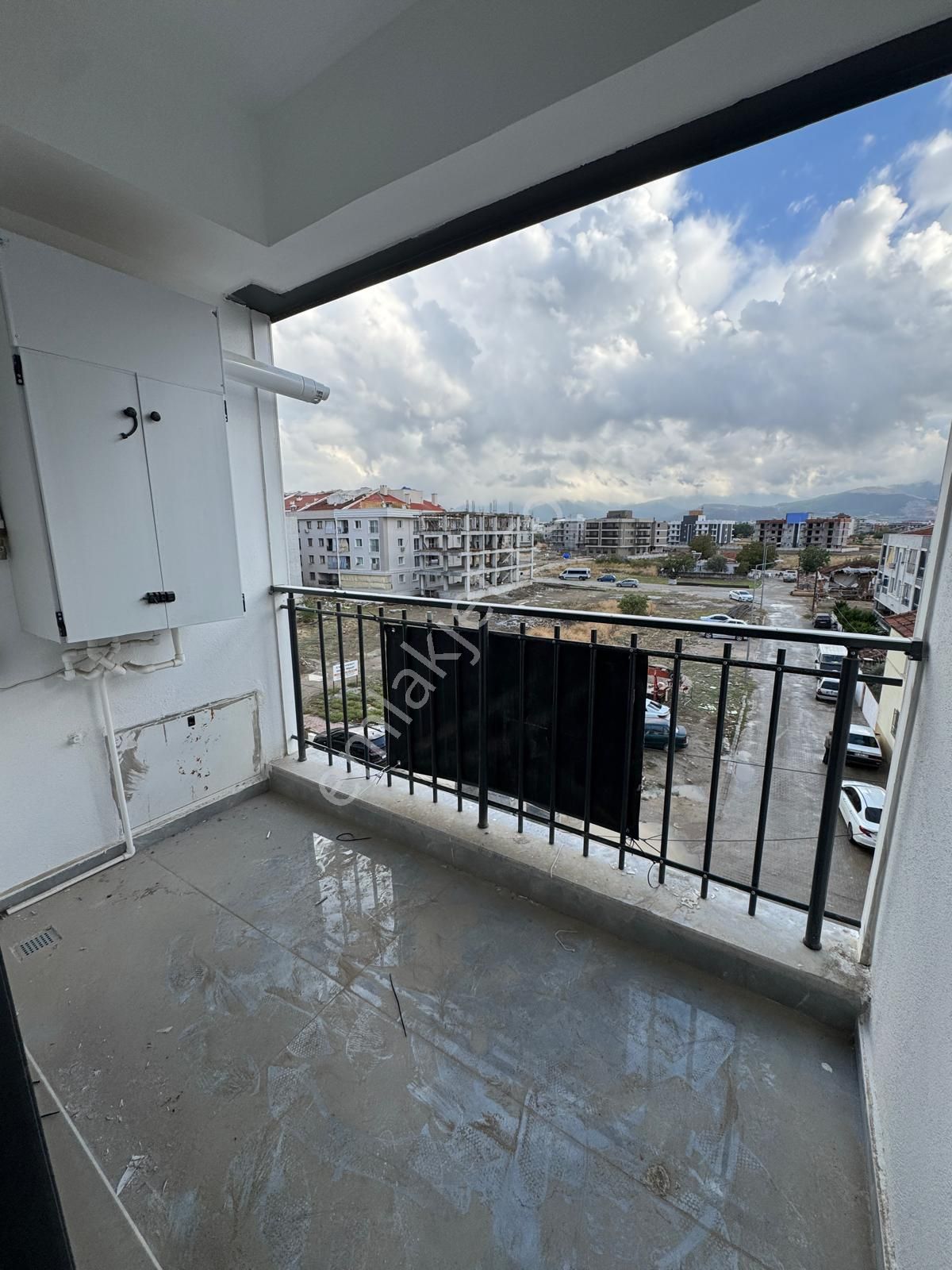 Zeki Emlak'tan Muradiye'de 3+1 Çift Cephe Sıfır Satılık Daire - Görsel 14