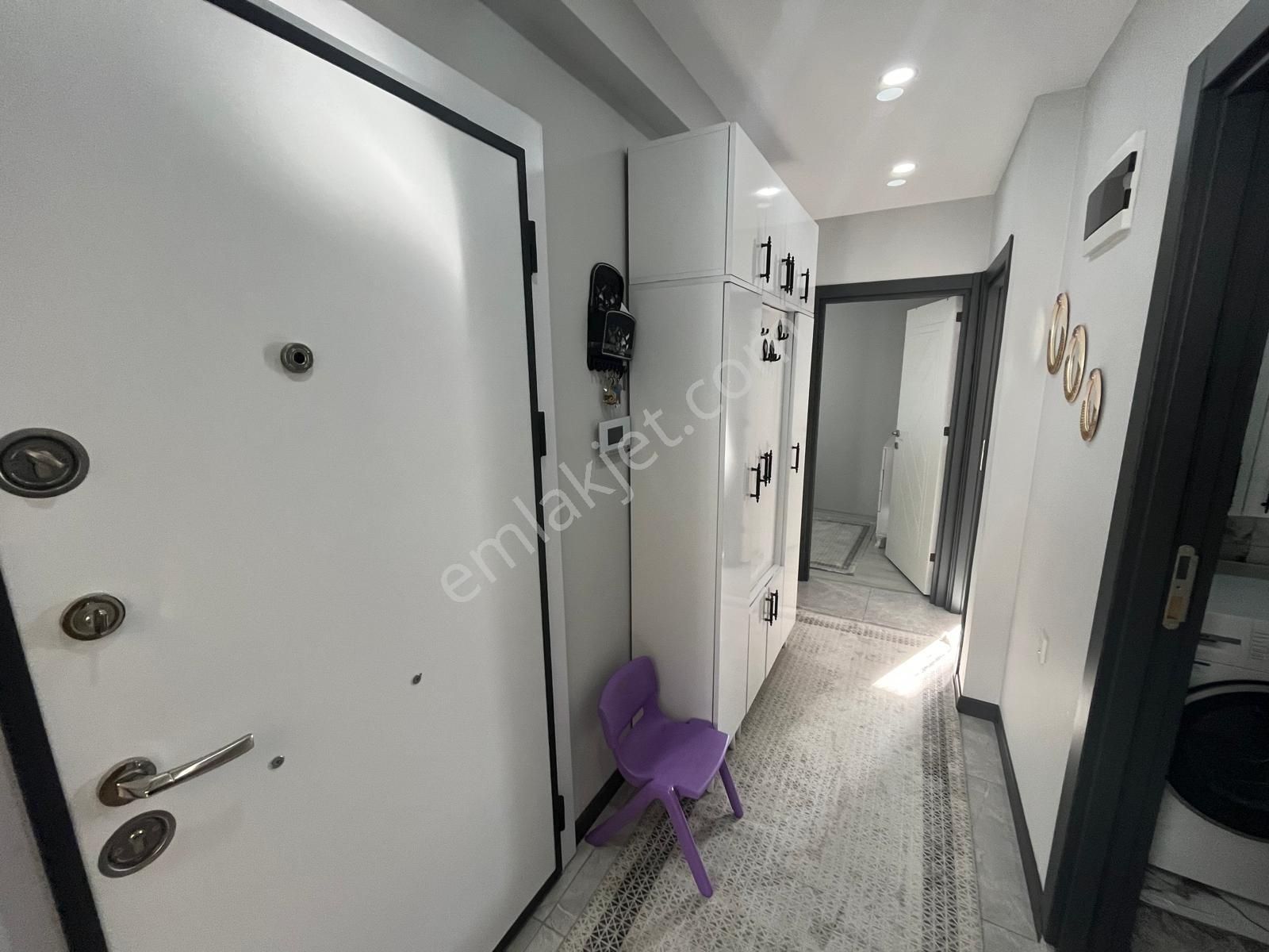 Serkan Gayrimenkulden Bahçelievler Hürritte 4+1 2 Yıllık Dubleks - Görsel 22