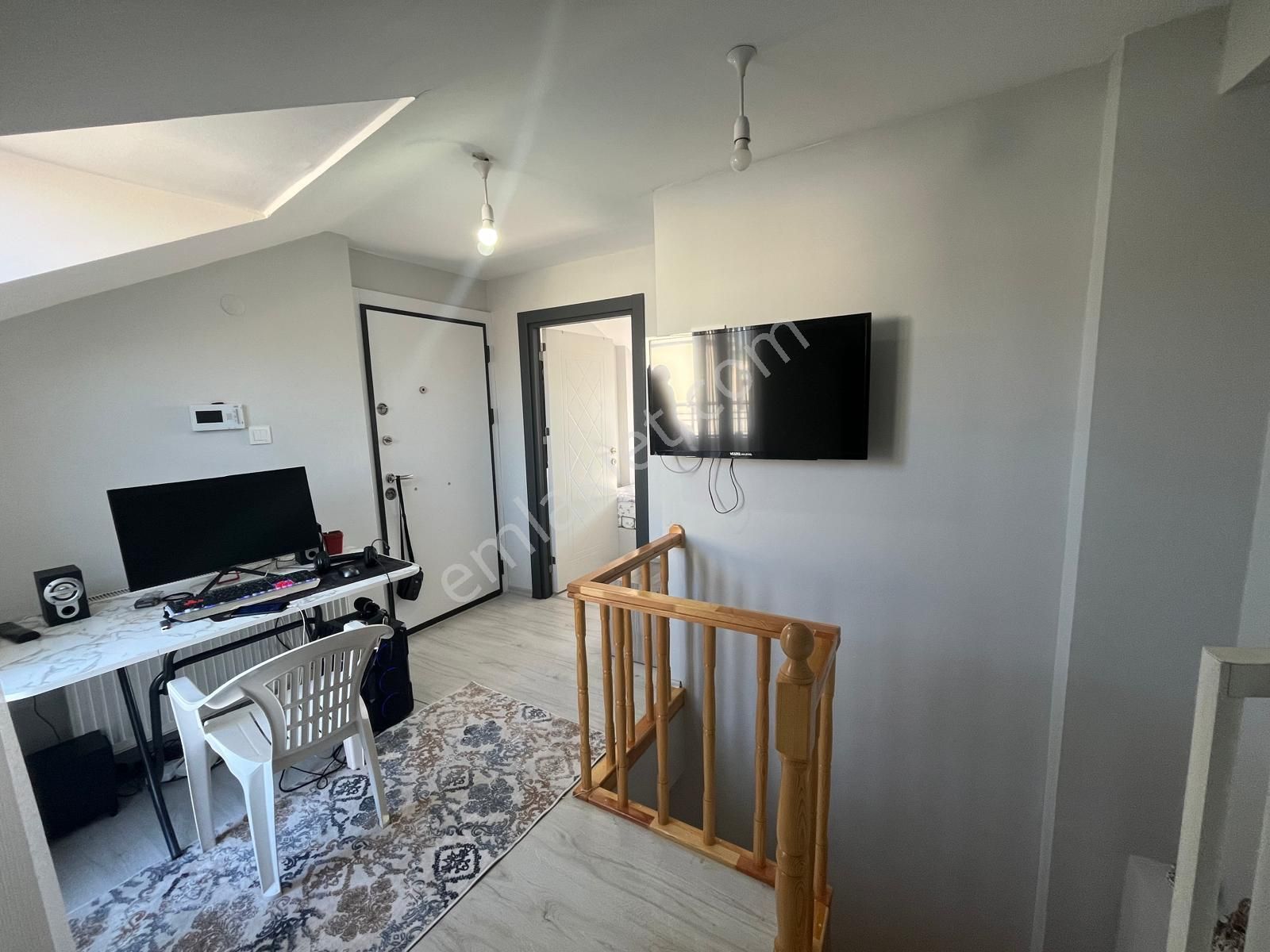 Serkan Gayrimenkulden Bahçelievler Hürritte 4+1 2 Yıllık Dubleks - Görsel 32