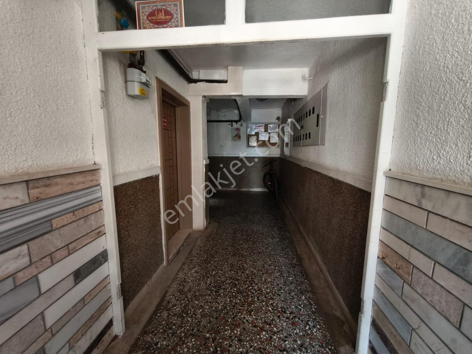 Atanora Vadi'den 2 Banyolu Cadde Yakını Lüks Yapılı Manzaralı 3+1 - Görsel 16