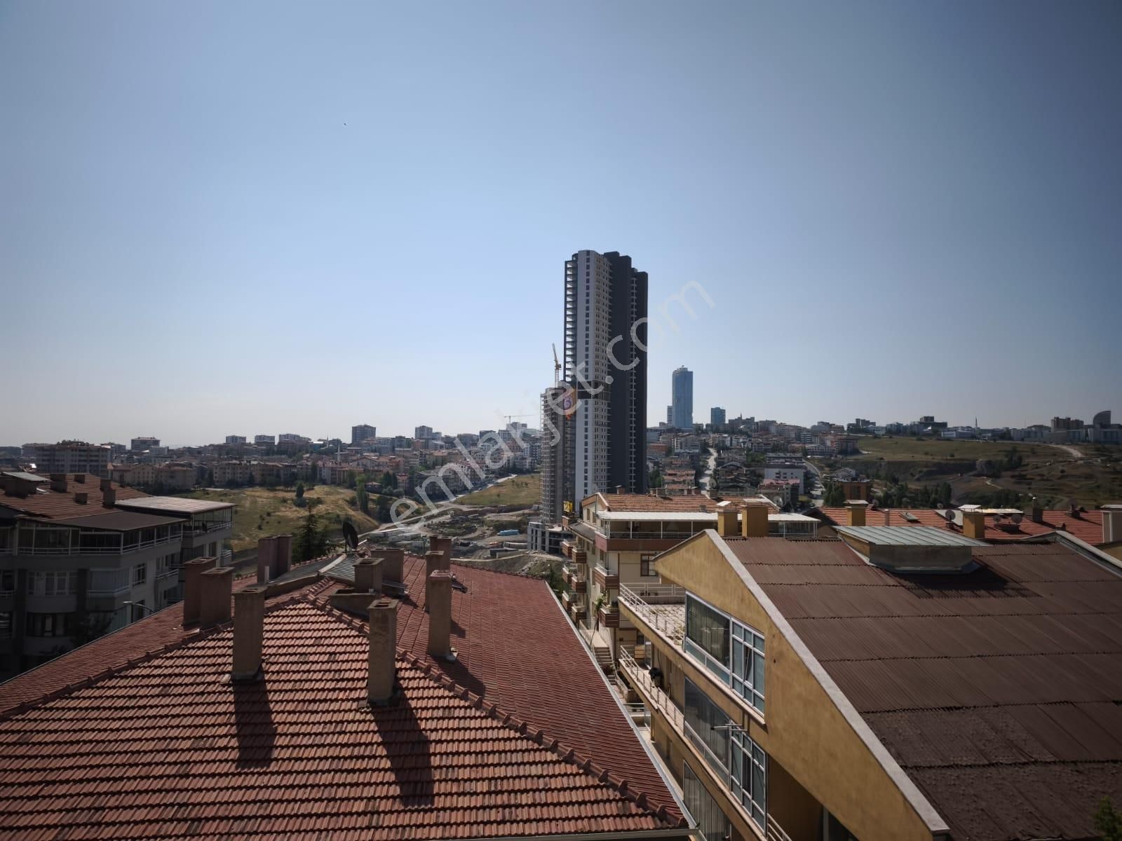 Atanora Vadi'den 2 Banyolu Cadde Yakını Lüks Yapılı Manzaralı 3+1 - Görsel 7