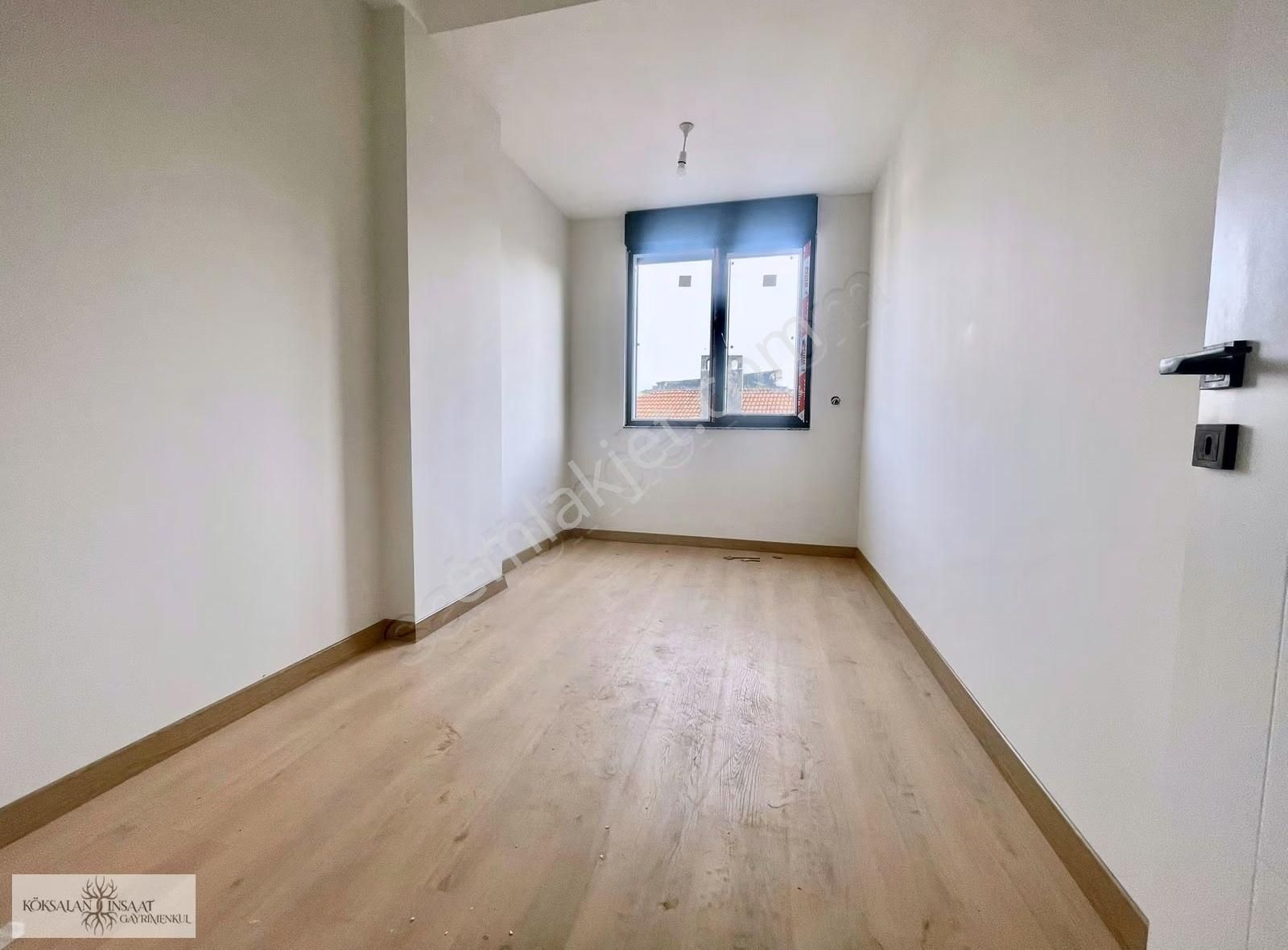 Köksalan'dan Küçükyalıda Sıfır Binada 3. Kat Ön Cephe 3+1 Fırsat - Görsel 13