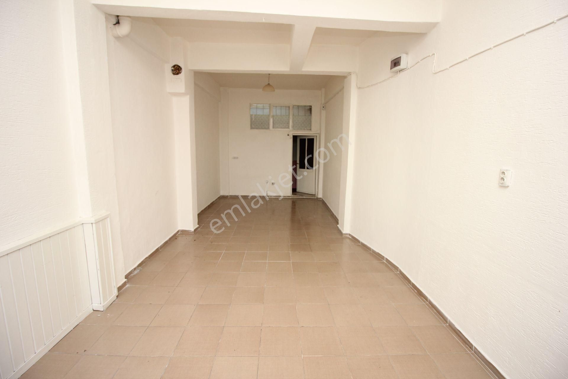 Buca Menderes Caddesi Ve İzbana Yakın Cadde Üstü 30 M2 Kiralık Dükkan - Görsel 14