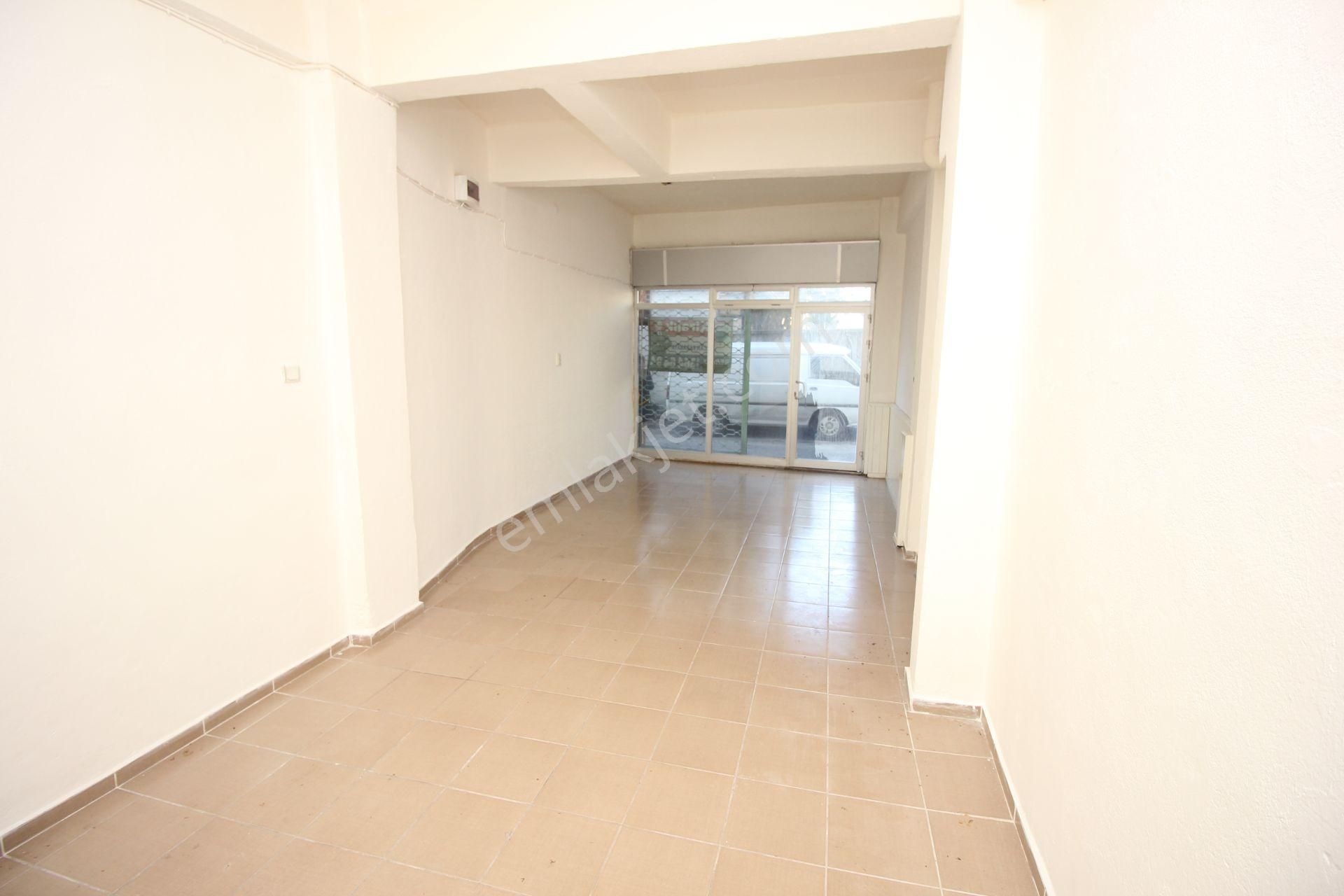 Buca Menderes Caddesi Ve İzbana Yakın Cadde Üstü 30 M2 Kiralık Dükkan - Görsel 10