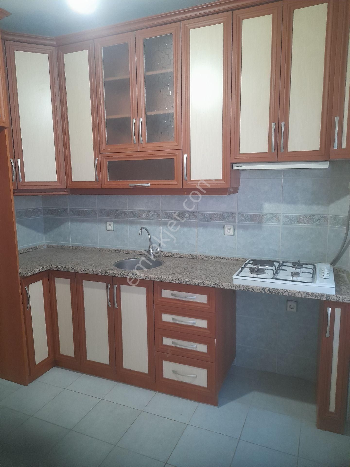 İzmir Üçyol Güneşli De 3+1,115 M2, Bakımlı, Doğalgazlı, Otoparklı Daire - Görsel 2