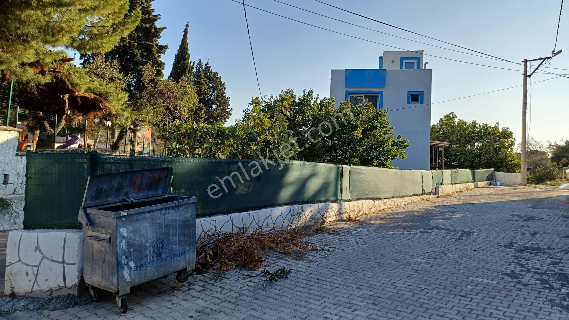 Alıağa Şakran’da 4 Cephelı, Bahçelı, Full Eşyalı Müstakıl Trıpleks Vılla - Görsel 29
