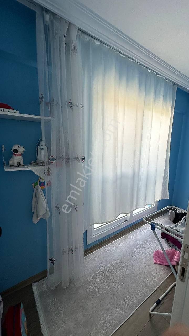 Alıağa Şakran’da 4 Cephelı, Bahçelı, Full Eşyalı Müstakıl Trıpleks Vılla - Görsel 22