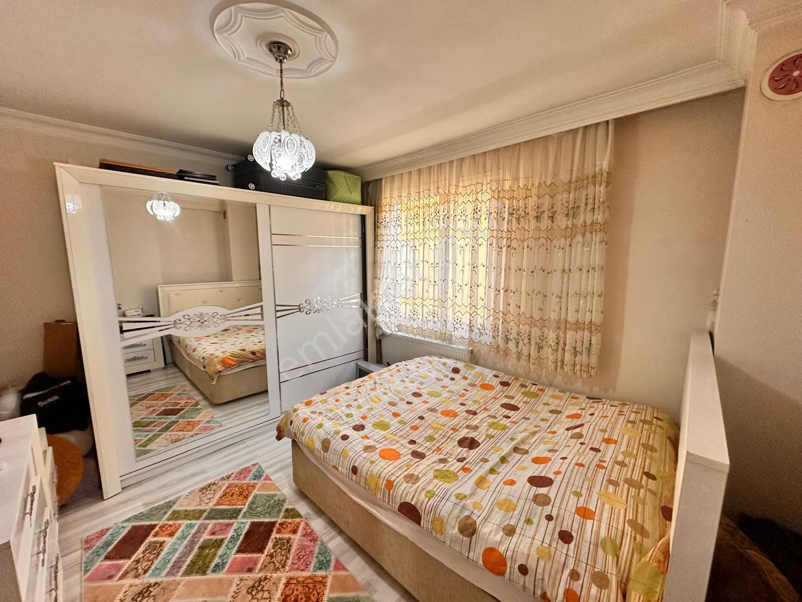 Bağcılar 15 Temmuzda Metroya Yakın Satılık 3+2 Dublex Daire - Görsel 9