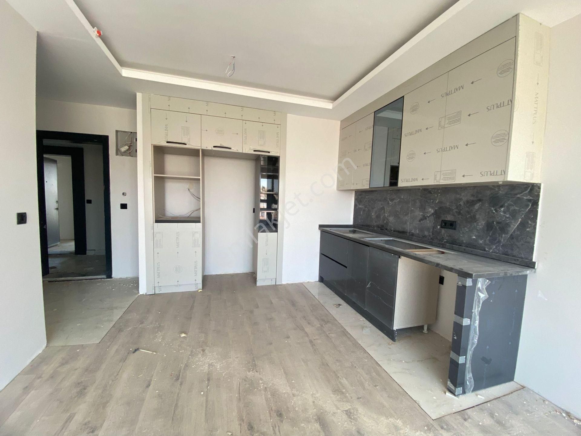 Atanora Vadi'den Crystal Tower 'de Yüksek Katta Manzaralı Lüks 2+1 Daire - Görsel 7