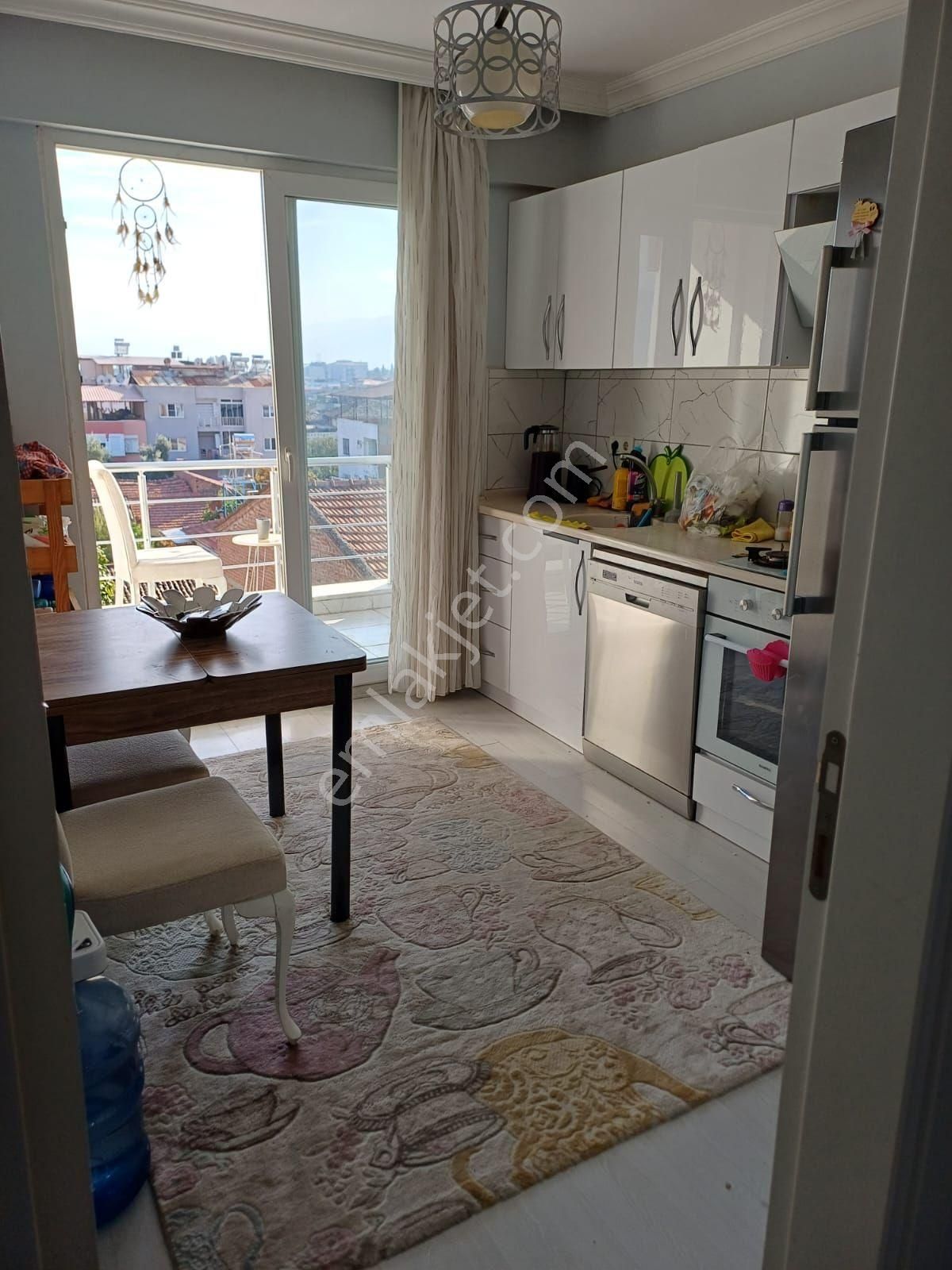 Nazilli Şirinevler Mah. Satılık 3+1 165 M2 3 Yıllık Dublex Daire - Görsel 4