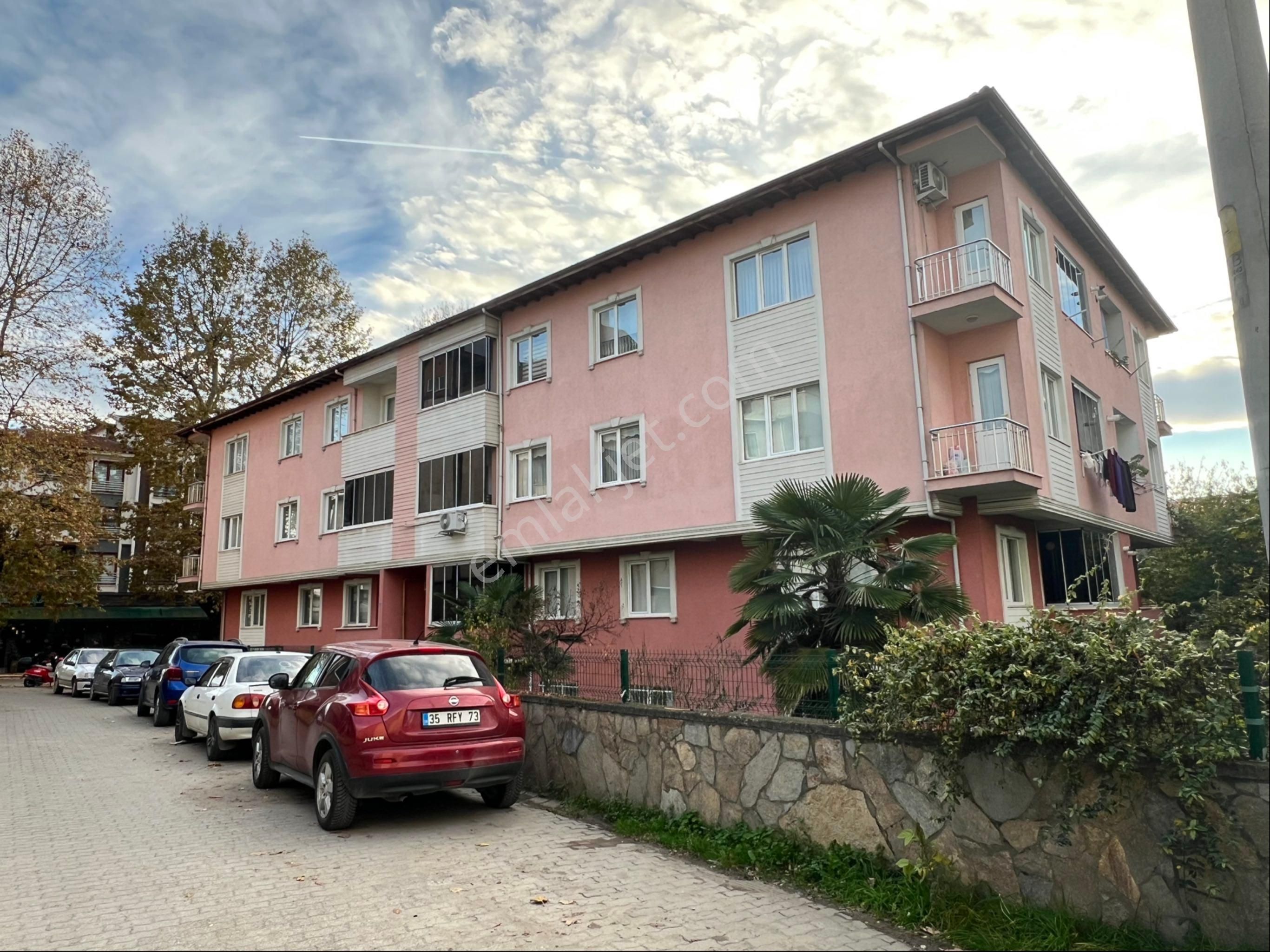 Emlakevim - Sakarya Hendek Yeni Mah.de Kiralık 3+1 Daire -
