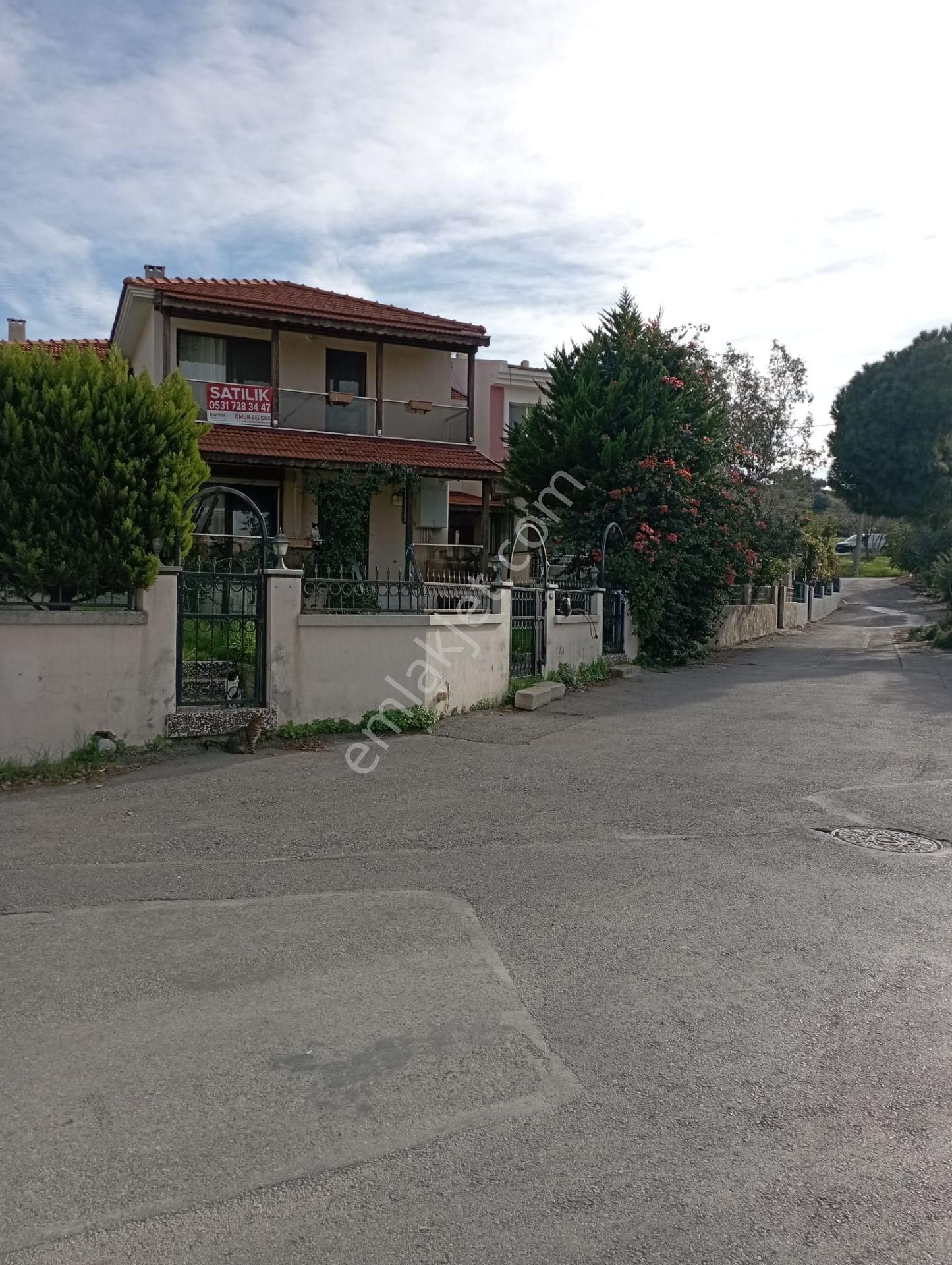 Satılık Yeni Foça Merkez'de Şahane Dubleks Müstakil Ev - Görsel 3