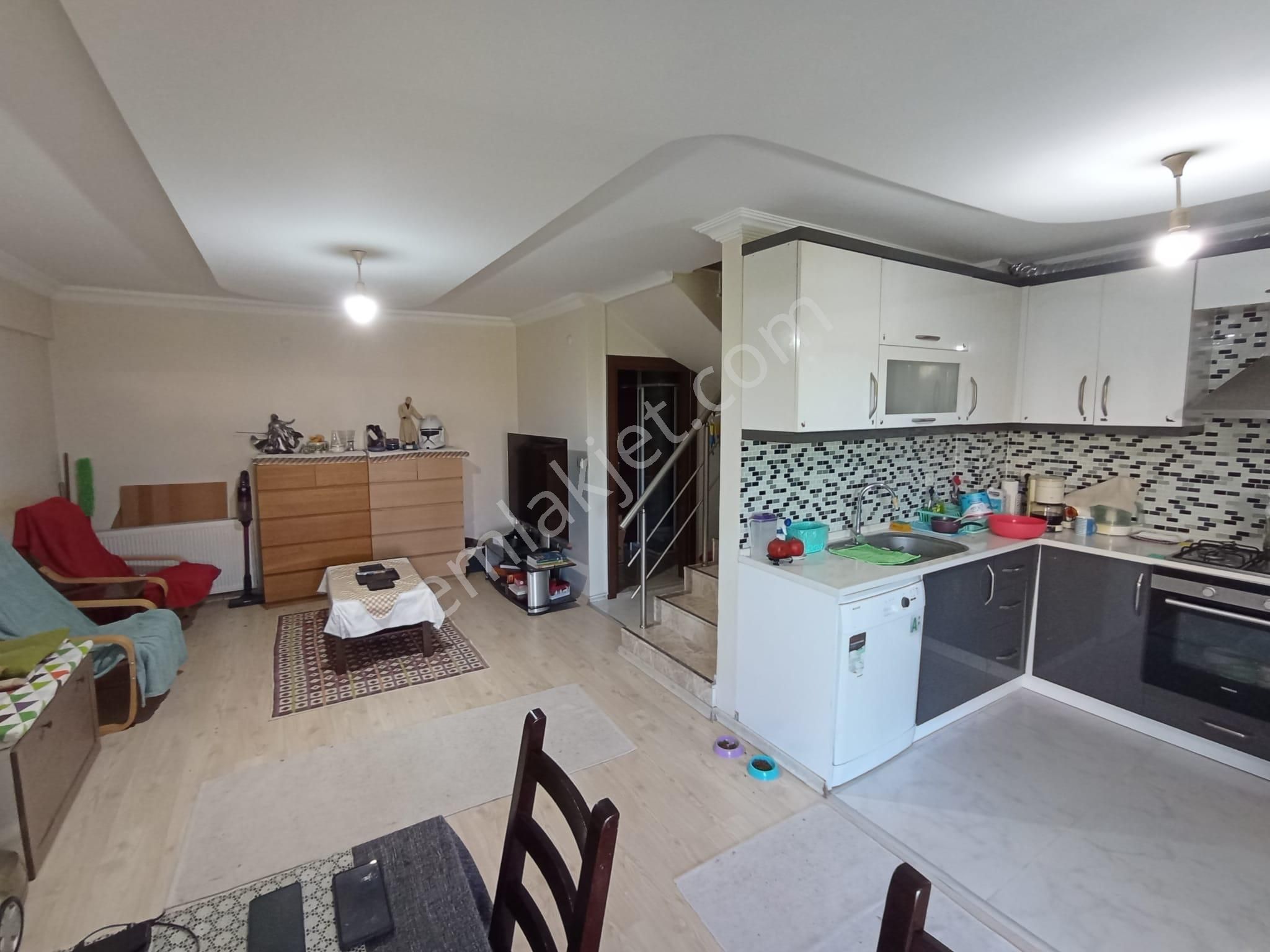 Satılık Yeni Foça Merkez'de Şahane Dubleks Müstakil Ev - Görsel 12