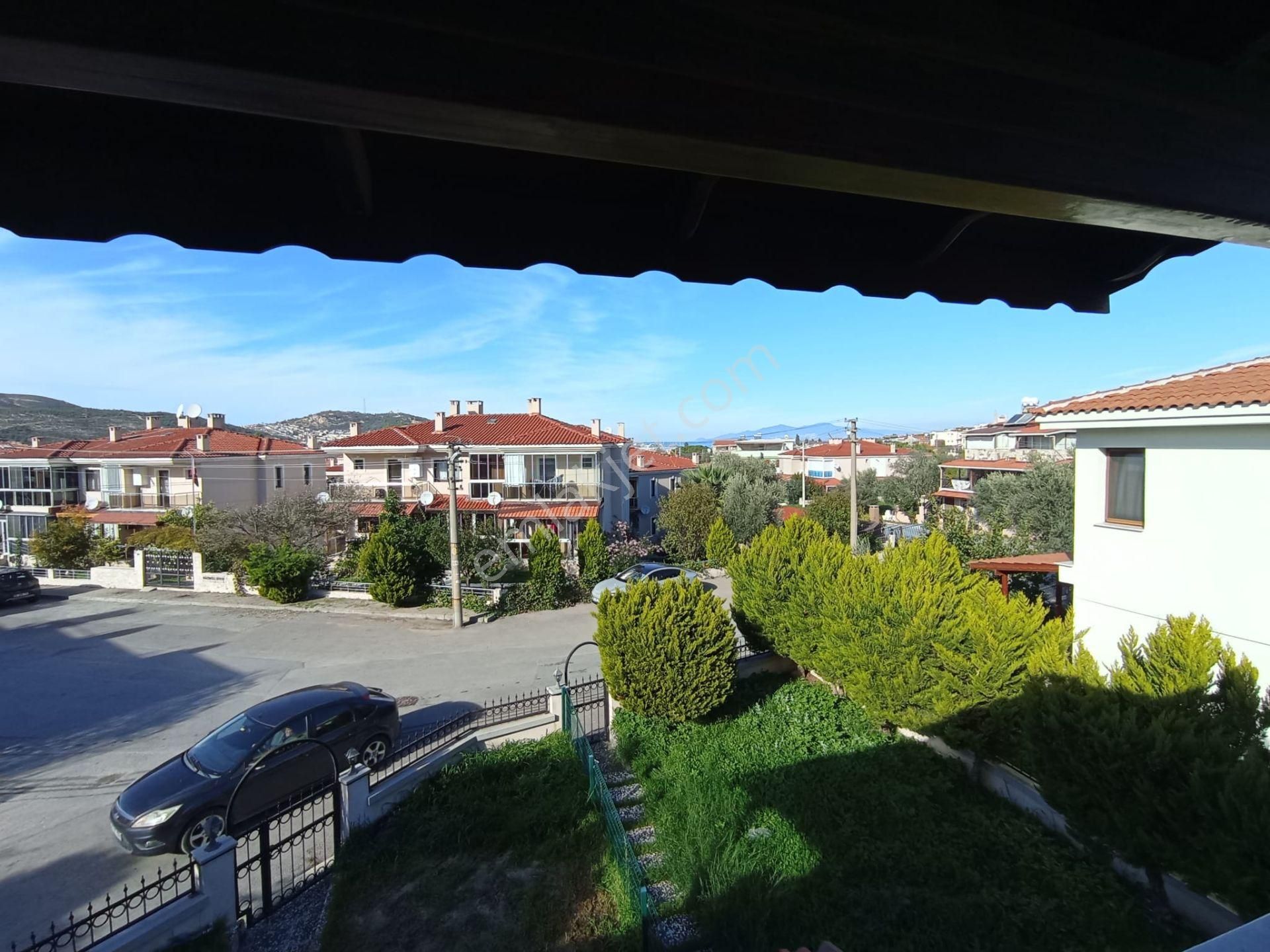 Satılık Yeni Foça Merkez'de Şahane Dubleks Müstakil Ev - Görsel 13