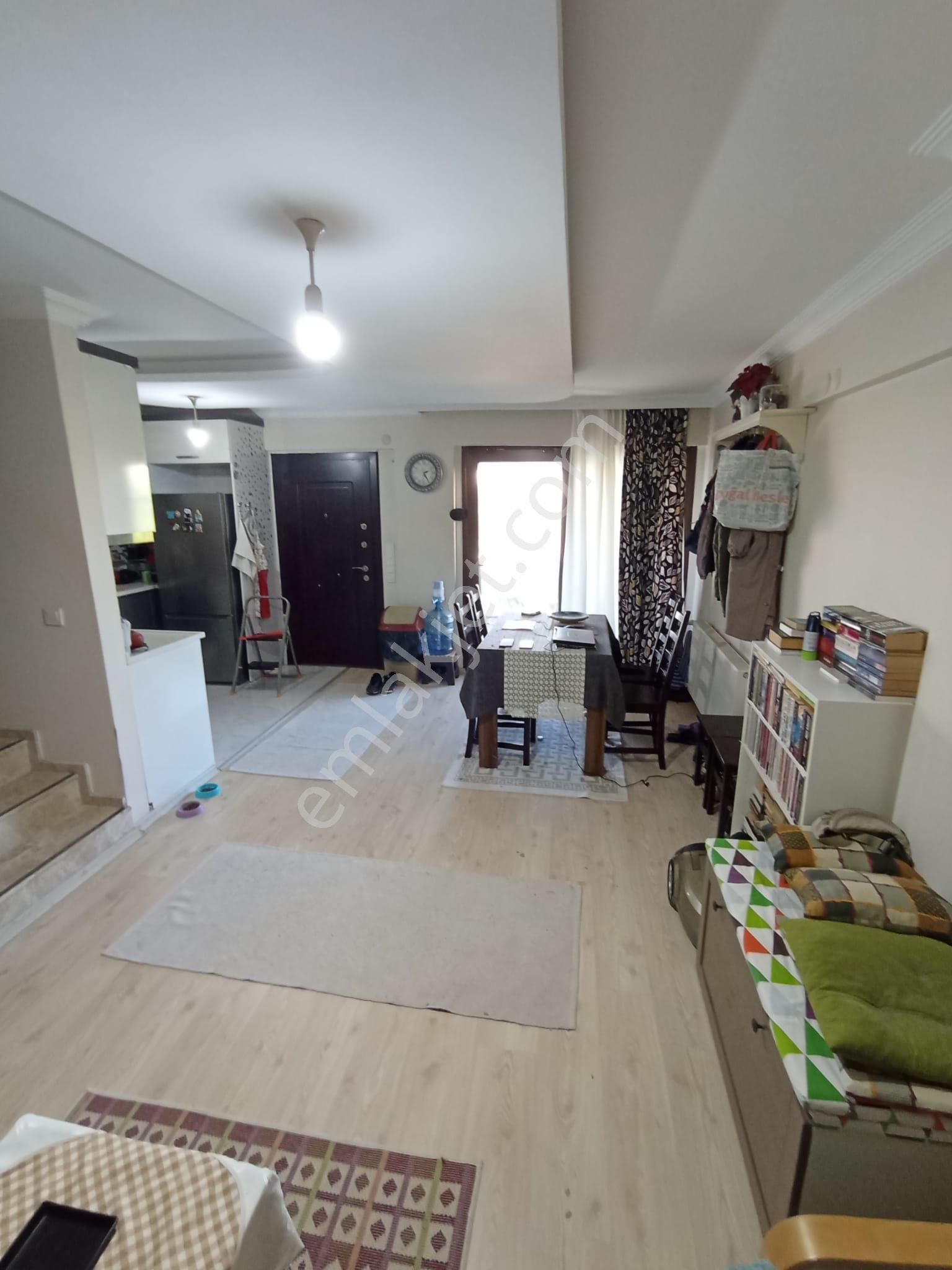 Satılık Yeni Foça Merkez'de Şahane Dubleks Müstakil Ev - Görsel 11