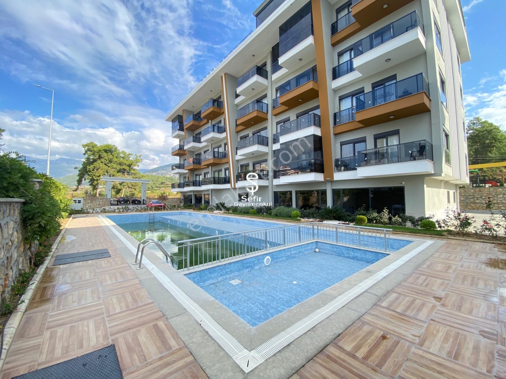 Alanya Oba'da Full Aktiviteli 1+1 Satılık Eşyasız Sıfır Daire - Görsel 22