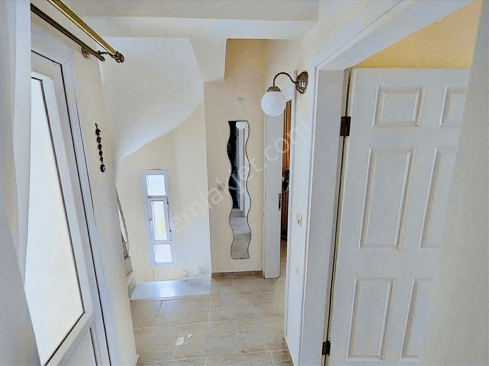 Tek Müstakil Havuzlu Sitede Denize Yürüme Mesafesinde - Görsel 22