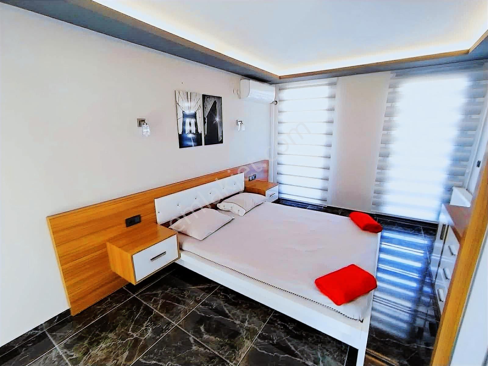 1 Dönüm İçinde 7+2 Malikane Sauna Açık Kapalı Havuz Müştemilat - Görsel 28