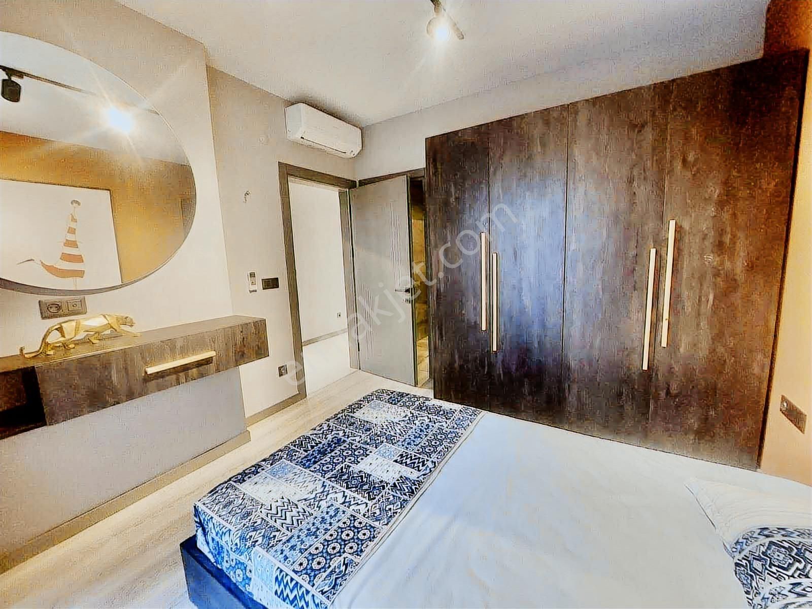 Tek Müstakil Köşe Full Deniz Manzaralı Alt Kat'da Odası Bulunan - Görsel 10